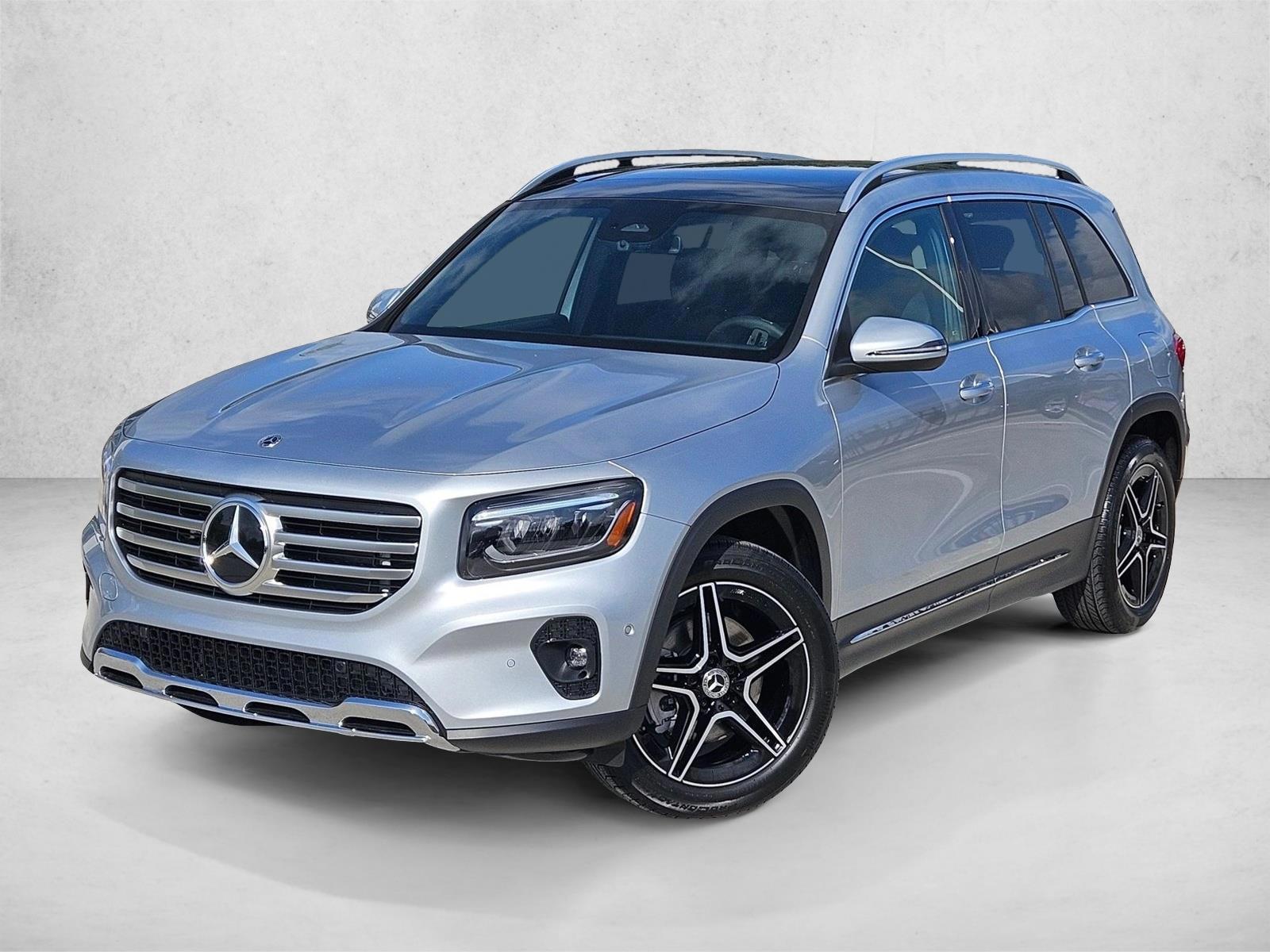 Thumbnail: 2026 Mercedes-Benz GLB - 1