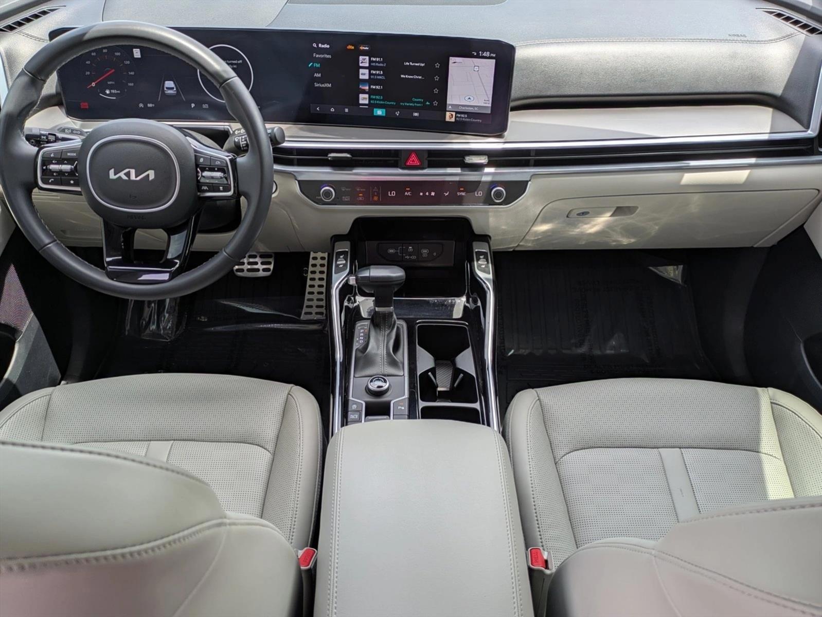 2024 Kia Sorento SX - Photo 23