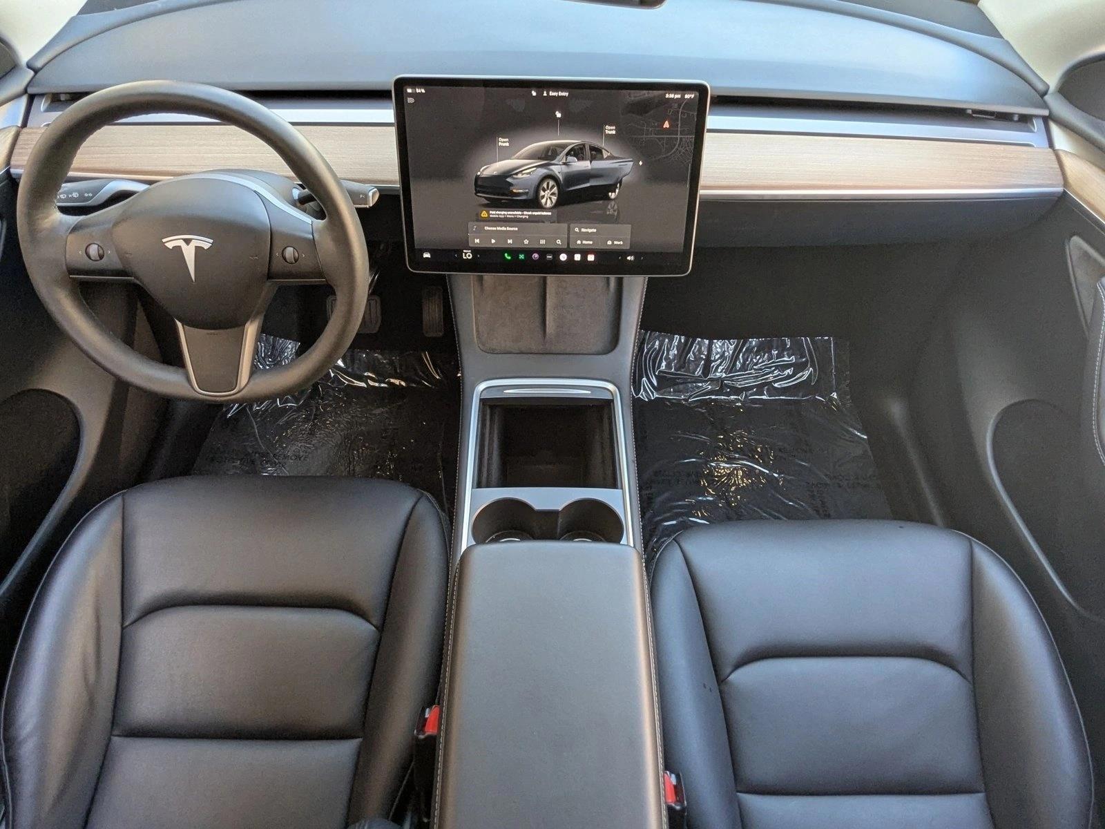 Thumbnail: 2024 Tesla Model Y - 4