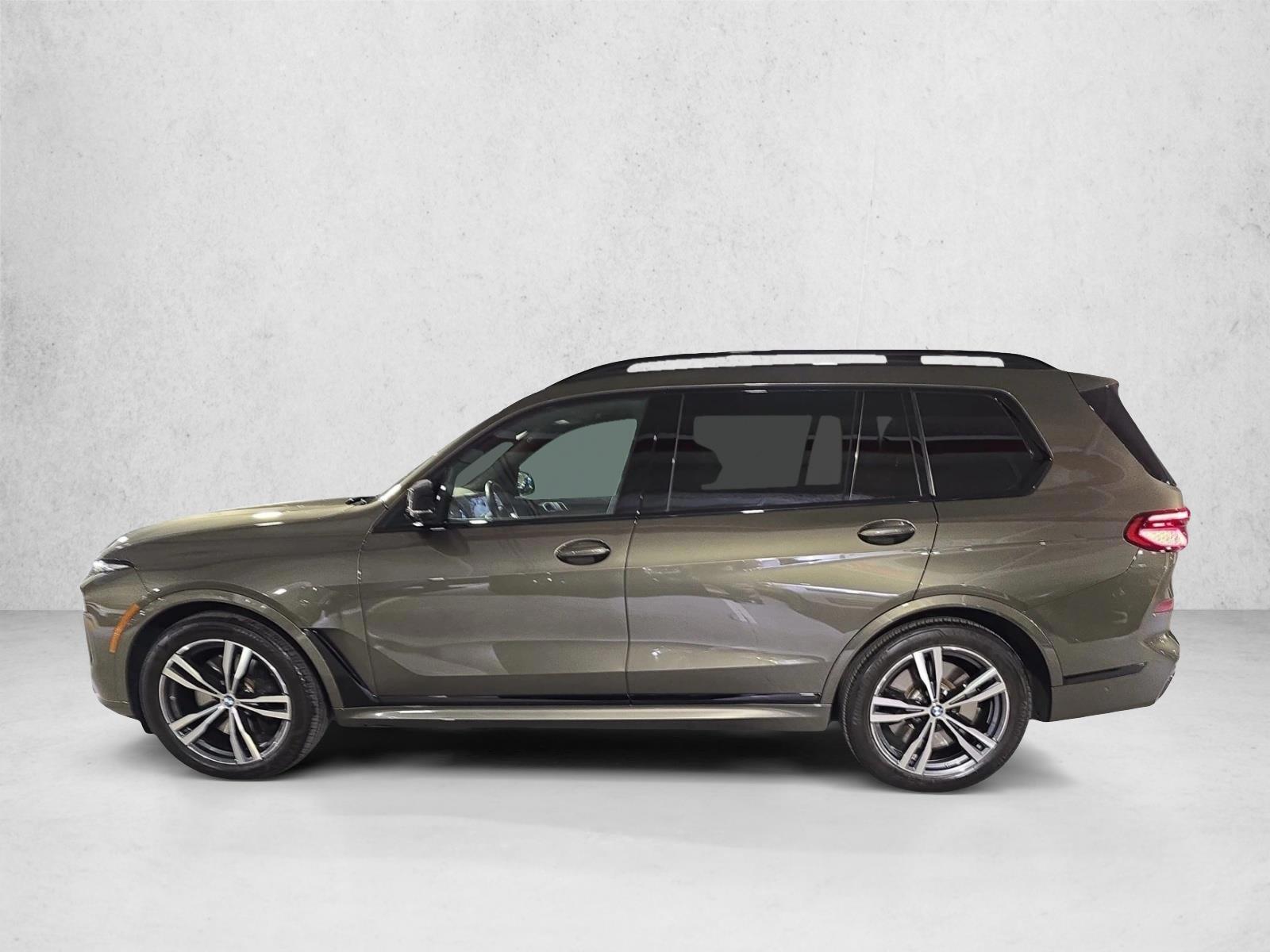 Thumbnail: 2025 BMW X7 - 2