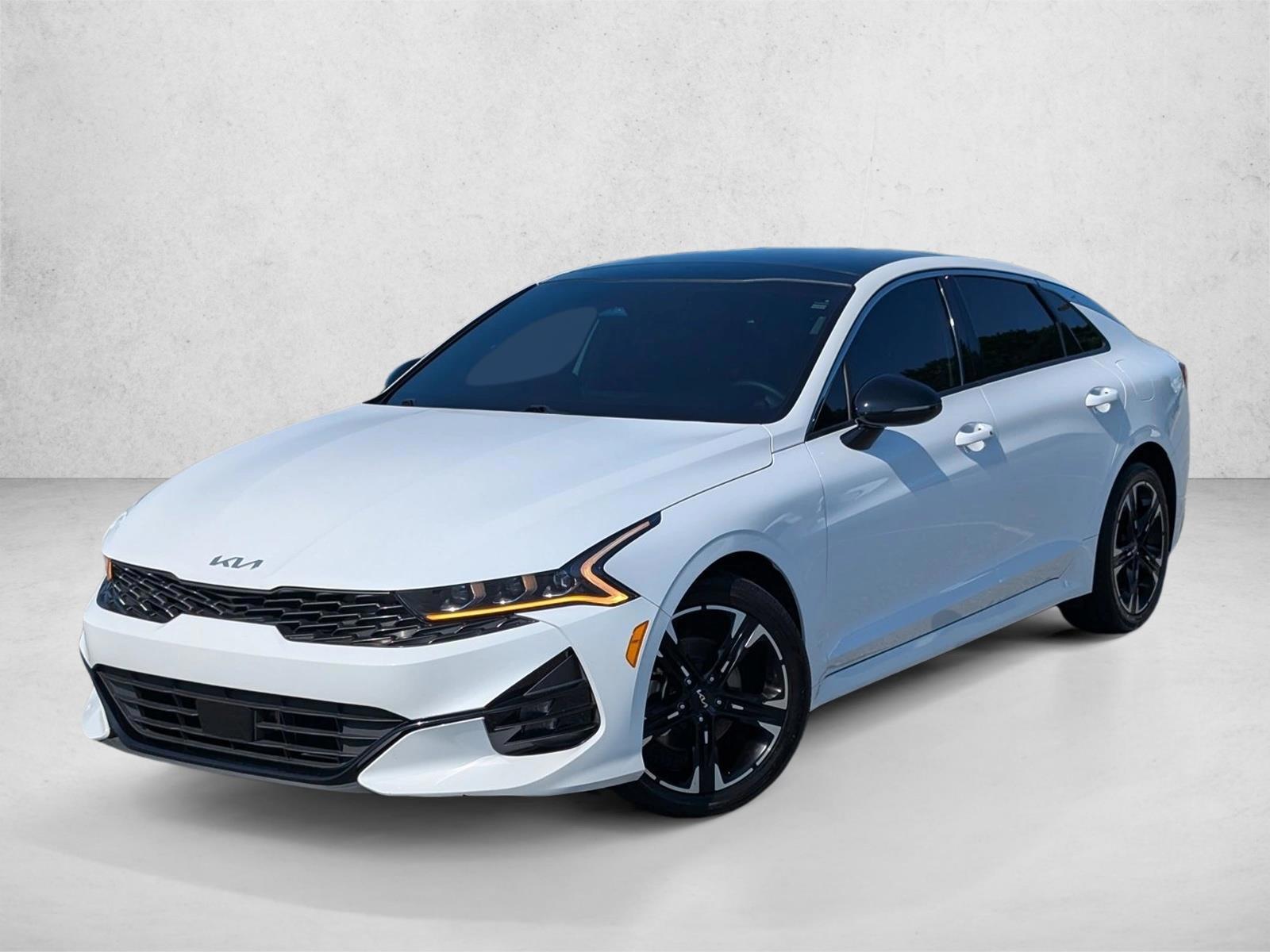 Thumbnail: 2023 Kia K5 - 1