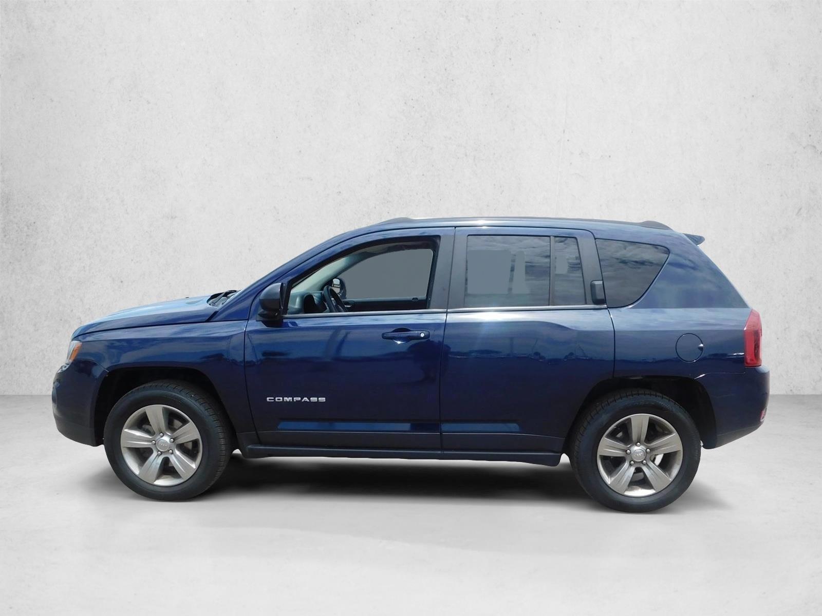 Thumbnail: 2015 Jeep Compass - 2
