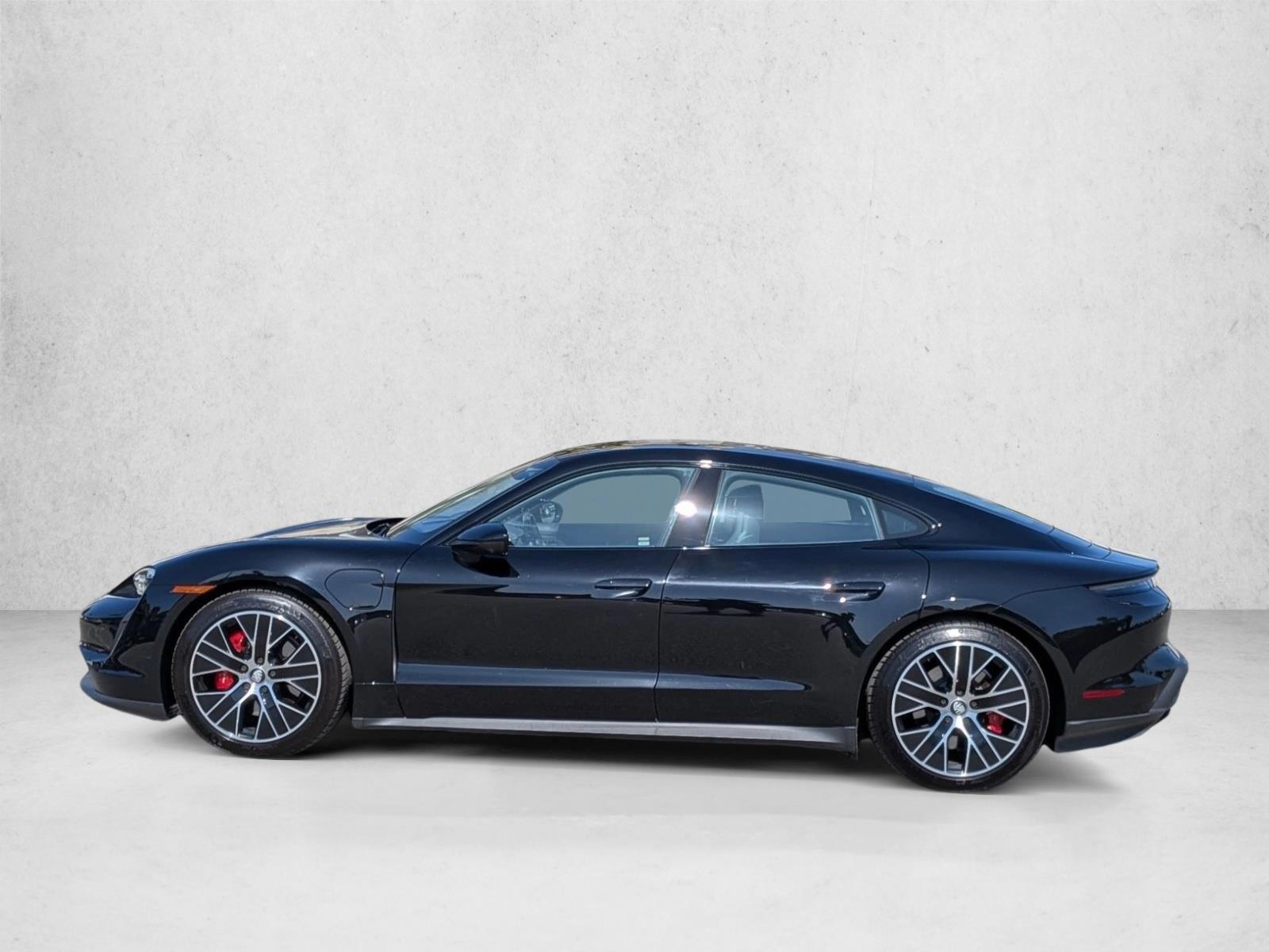 Thumbnail: 2021 Porsche Taycan - 2