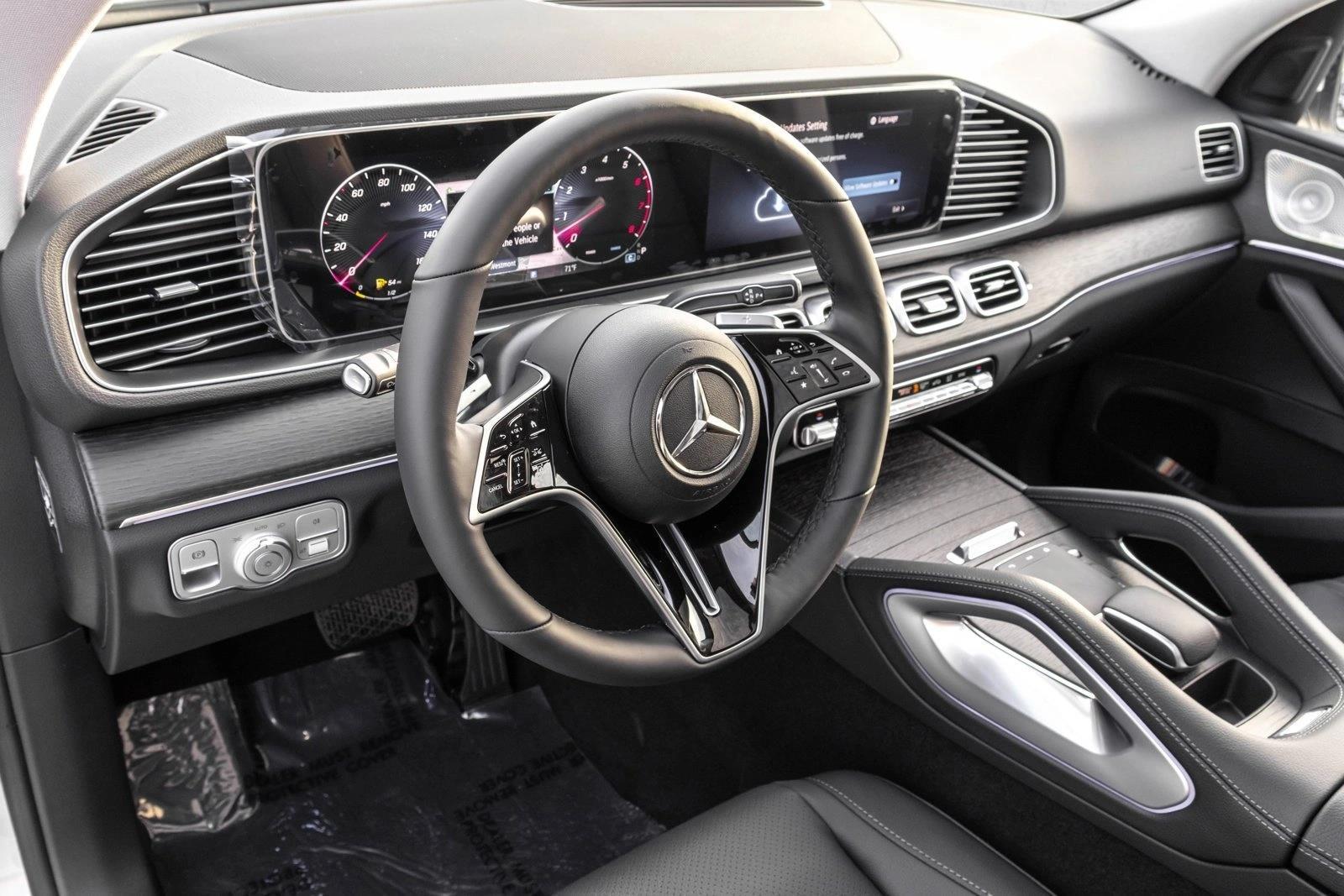 Thumbnail: 2026 Mercedes-Benz GLE - 3
