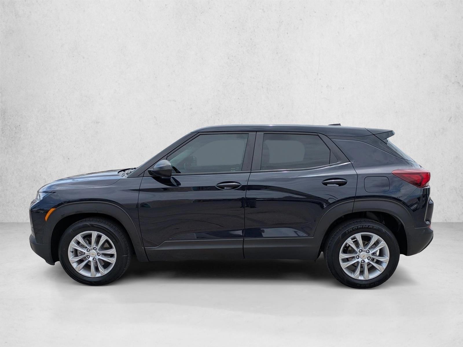 Thumbnail: 2021 Chevrolet TrailBlazer - 2