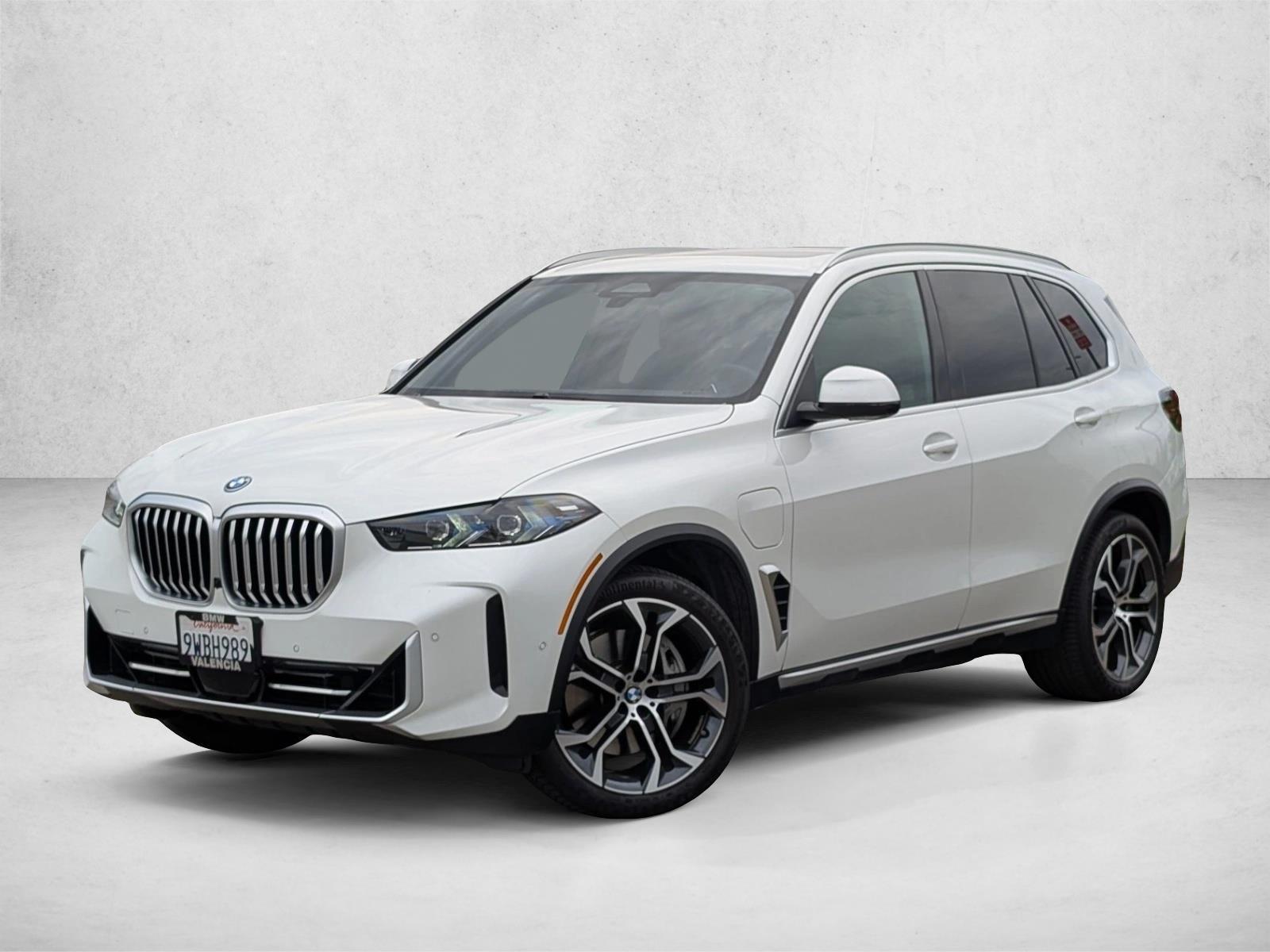 Thumbnail: 2026 BMW X5 - 1