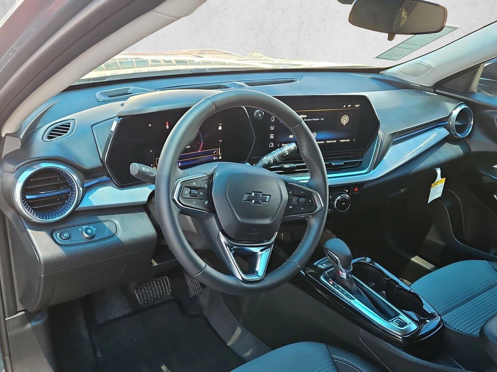 Thumbnail: 2026 Chevrolet Trax - 3