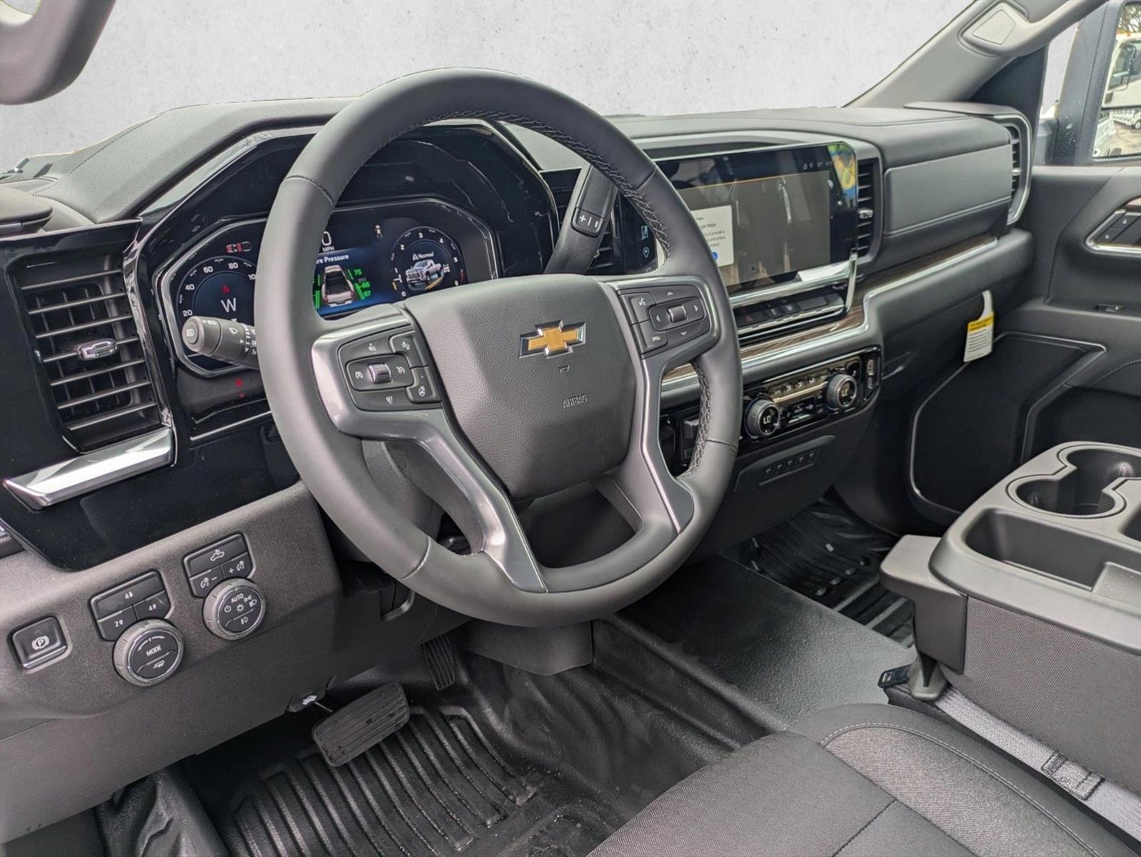 Thumbnail: 2025 Chevrolet Silverado 3500 - 3