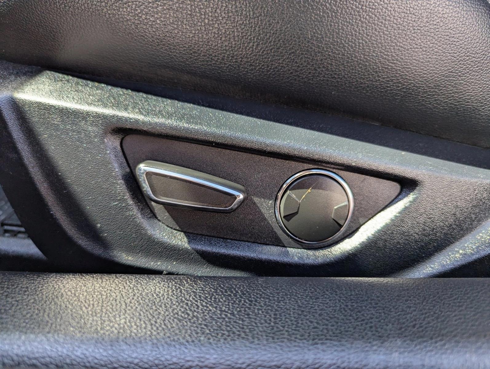 Thumbnail: 2017 Ford Mustang - 3