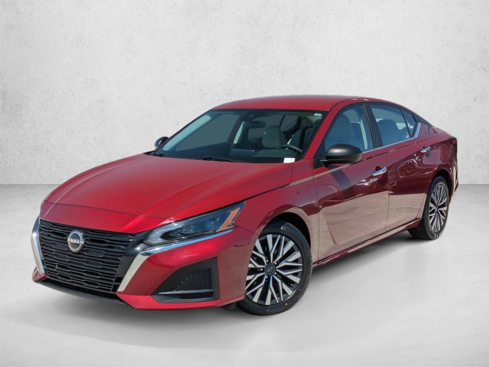 Thumbnail: 2025 Nissan Altima - 1
