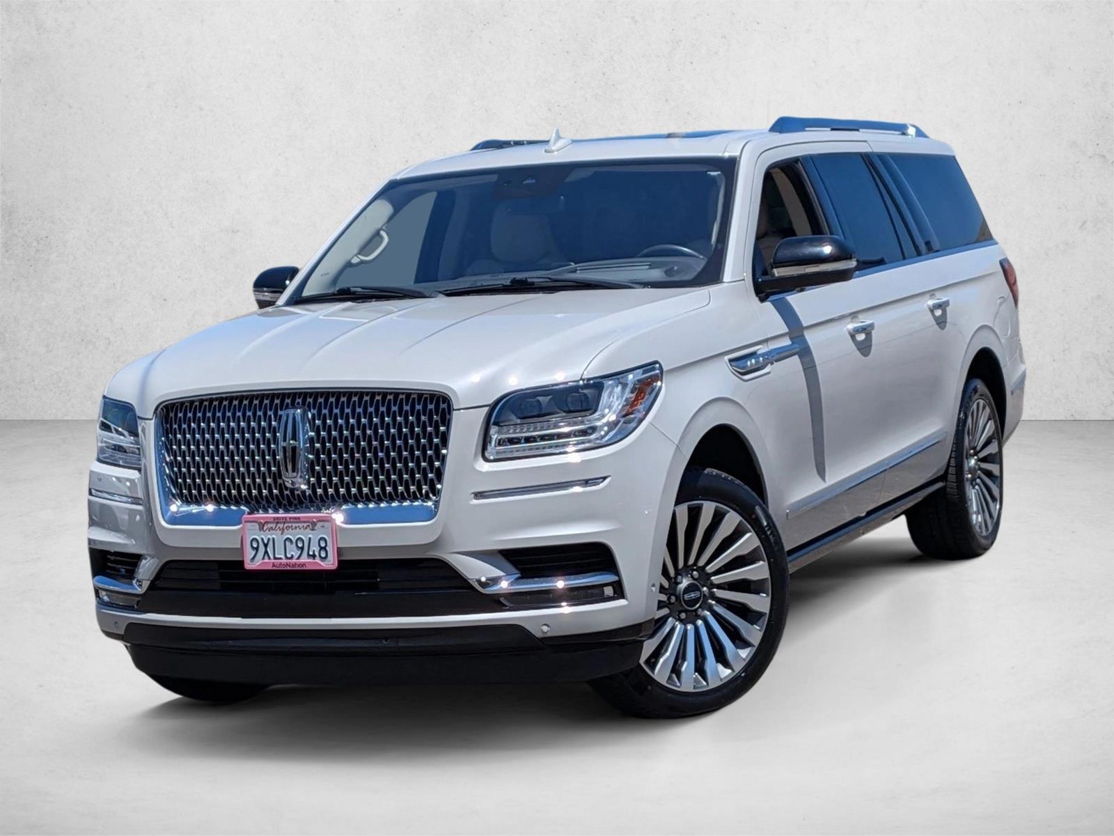 Thumbnail: 2019 Lincoln Navigator - 1