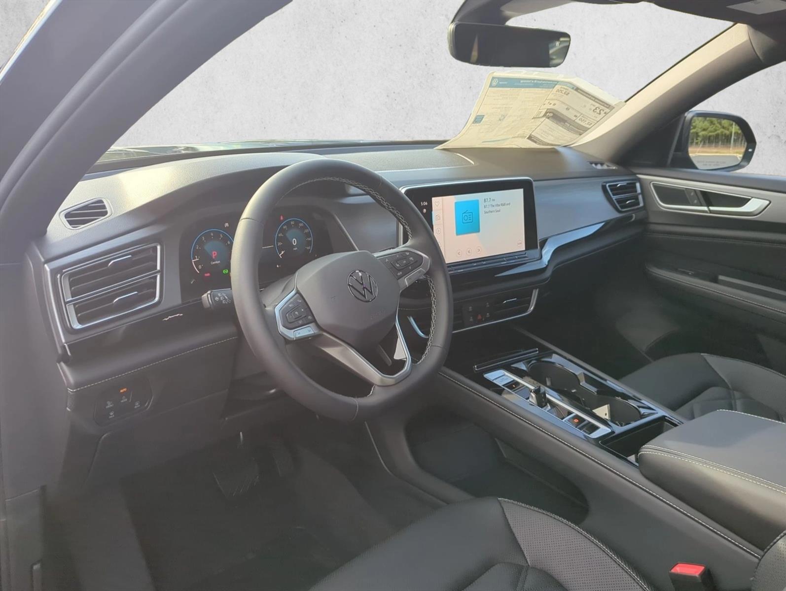 Thumbnail: 2026 Volkswagen Atlas - 3