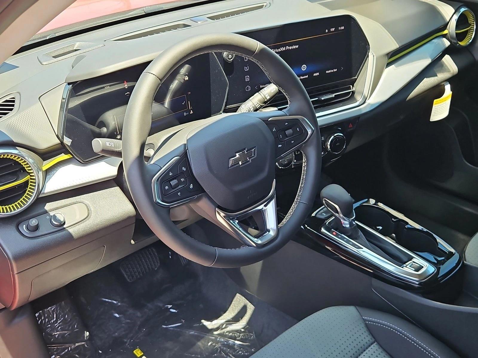 Thumbnail: 2026 Chevrolet Trax - 3