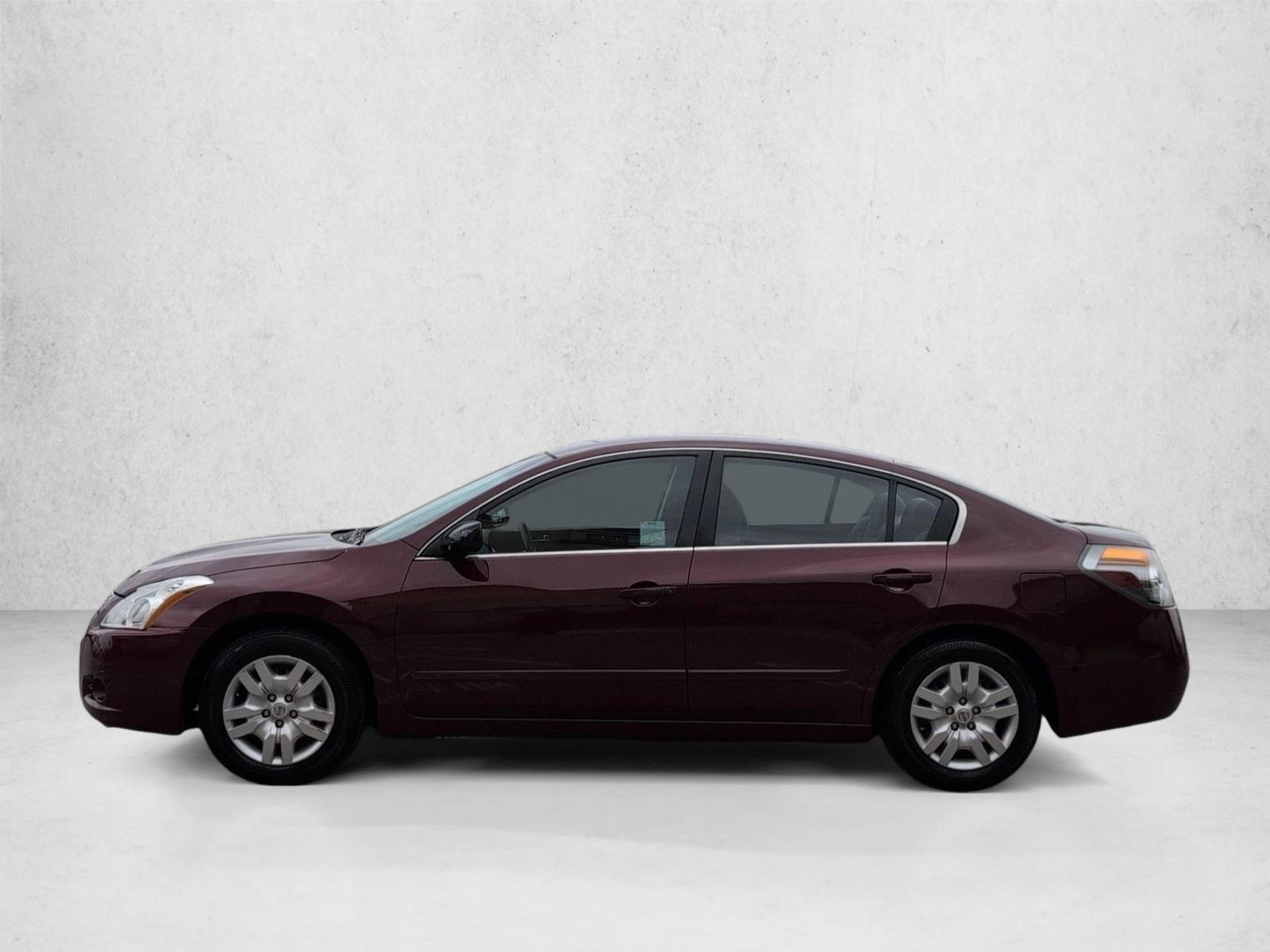 Thumbnail: 2012 Nissan Altima - 2