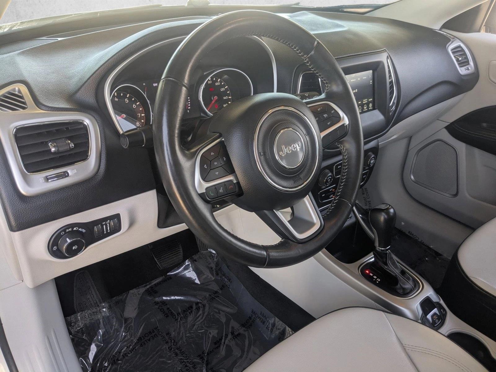 Thumbnail: 2019 Jeep Compass - 3