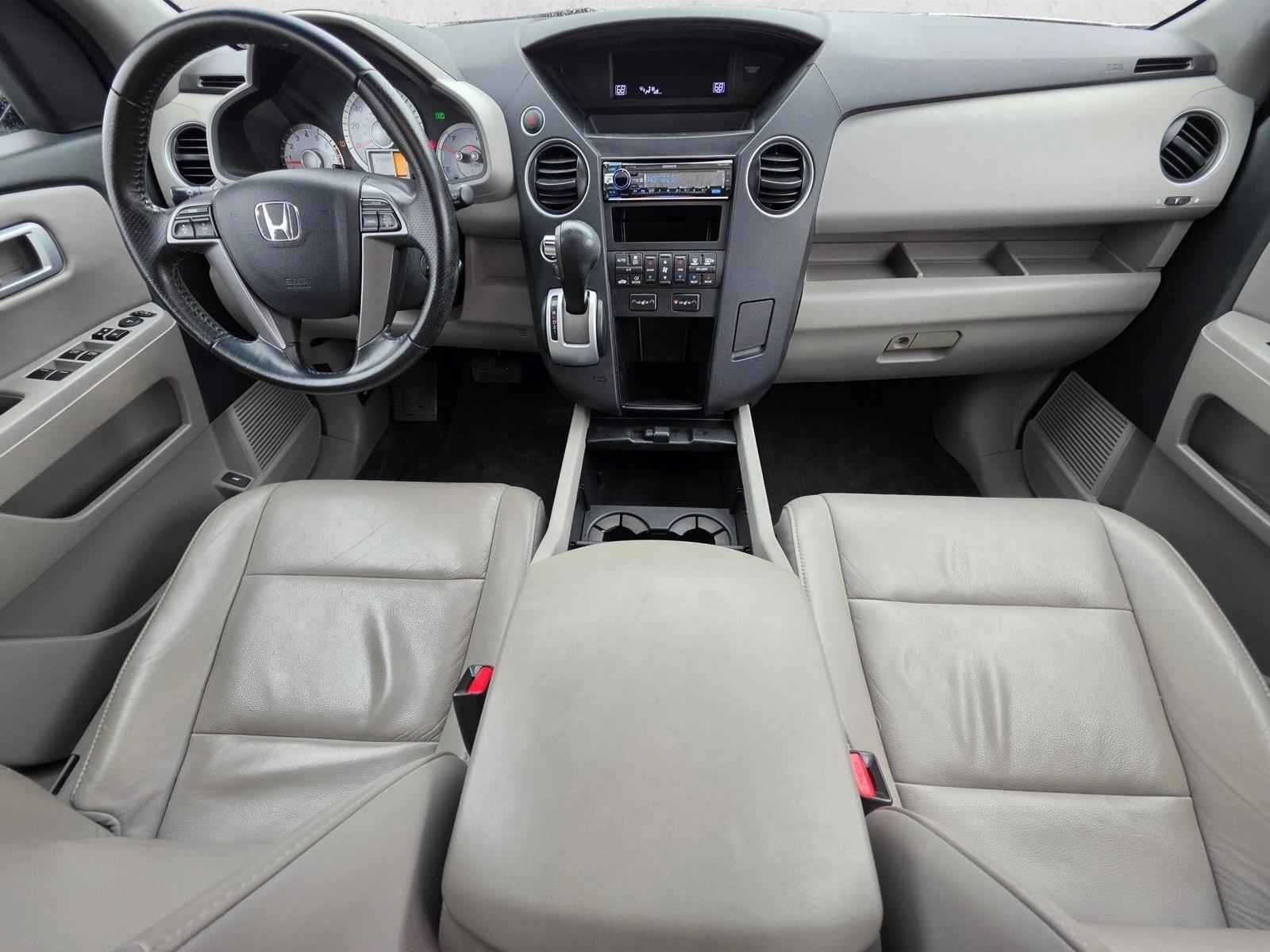 Thumbnail: 2011 Honda Pilot - 3