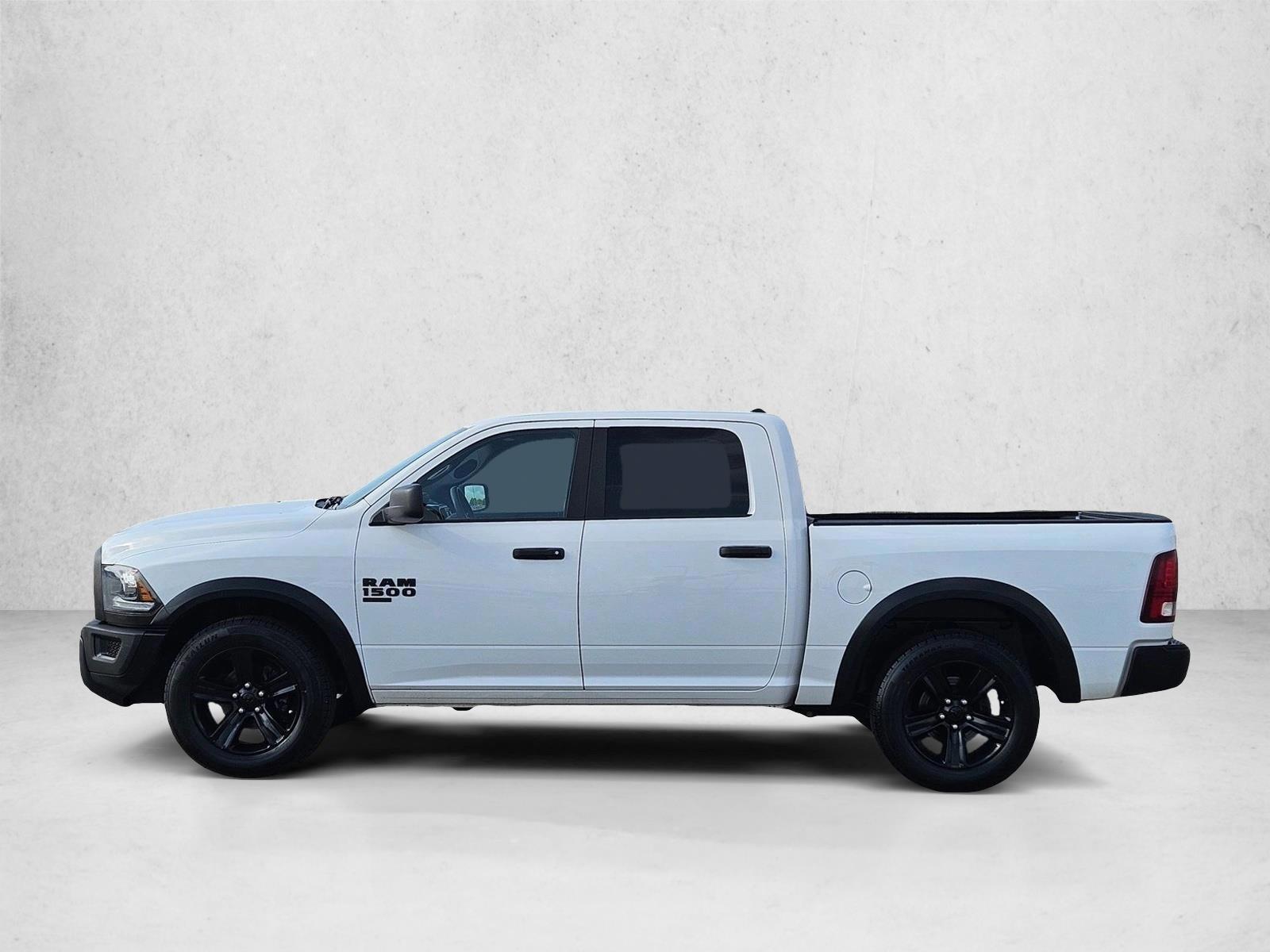 Thumbnail: 2024 RAM 1500 Classic - 2