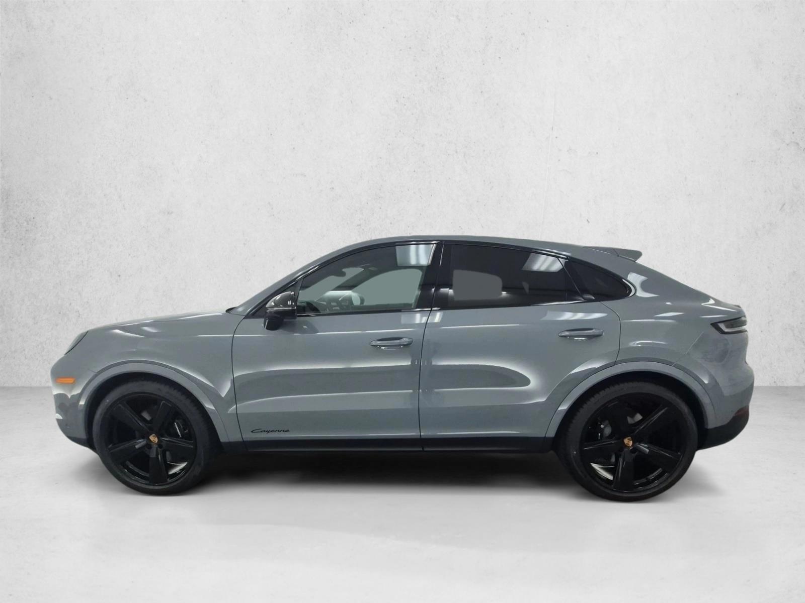 Thumbnail: 2026 Porsche Cayenne - 2