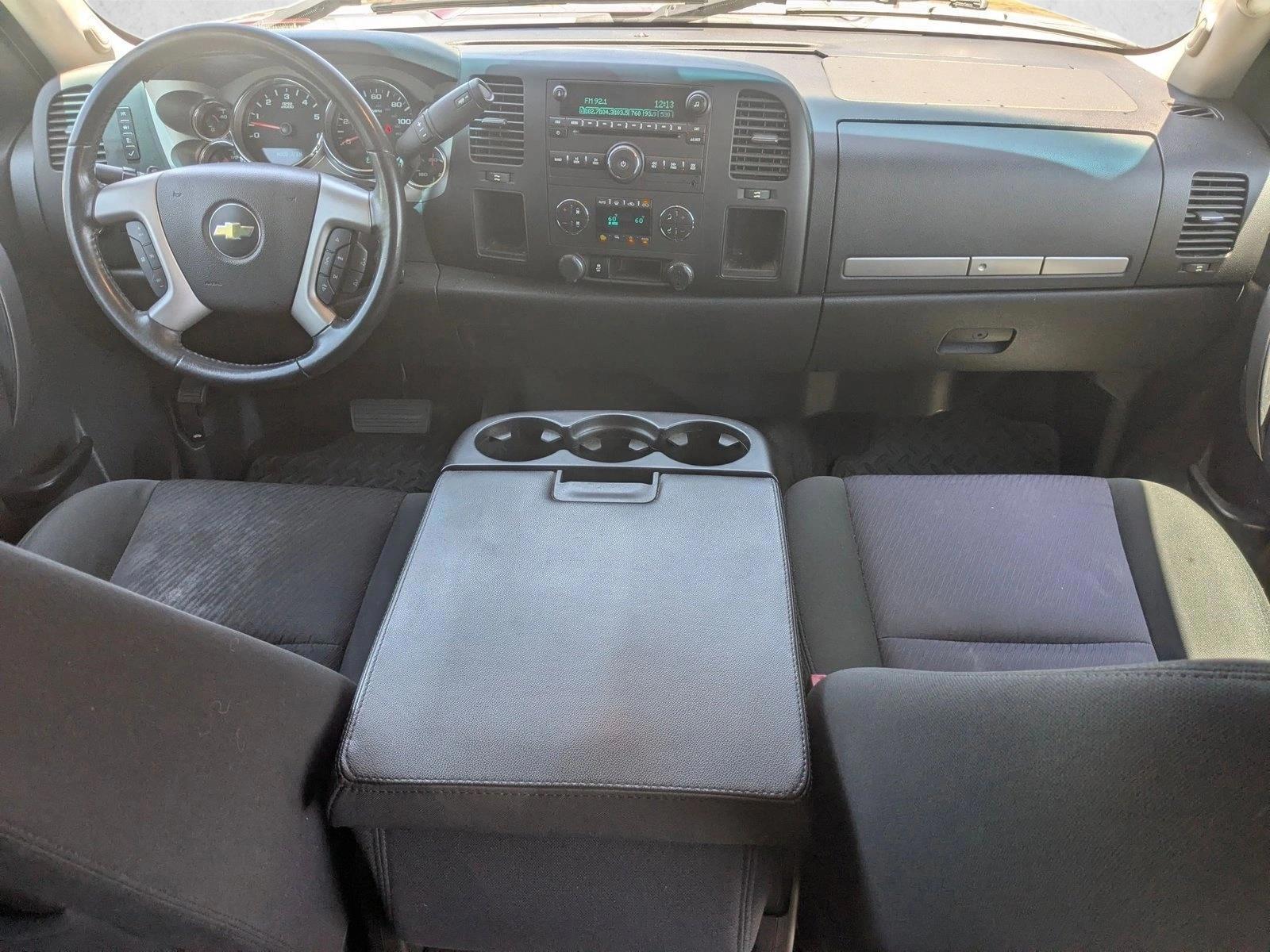 Thumbnail: 2013 Chevrolet Silverado 1500 - 3
