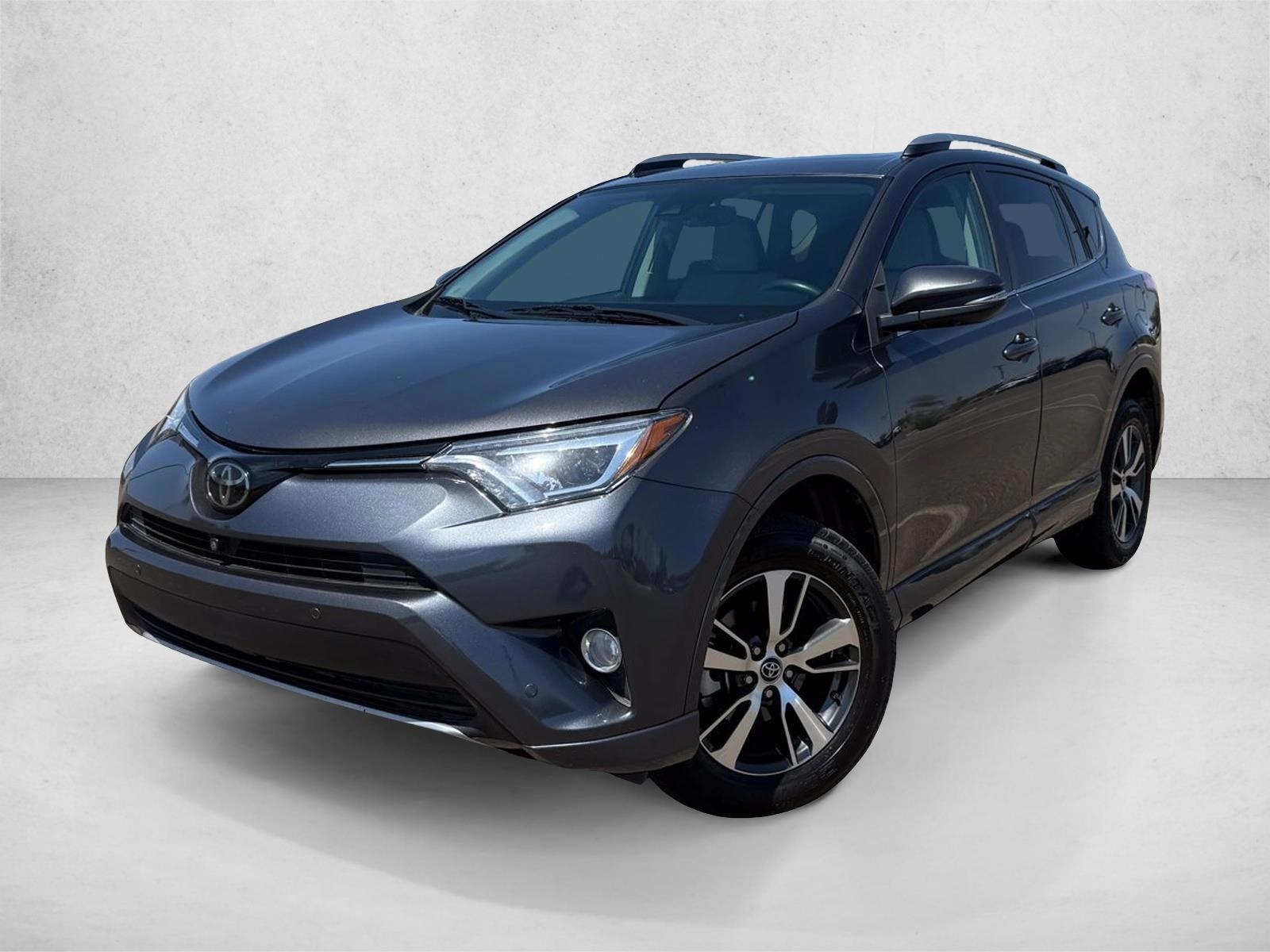 Thumbnail: 2018 Toyota RAV4 - 1