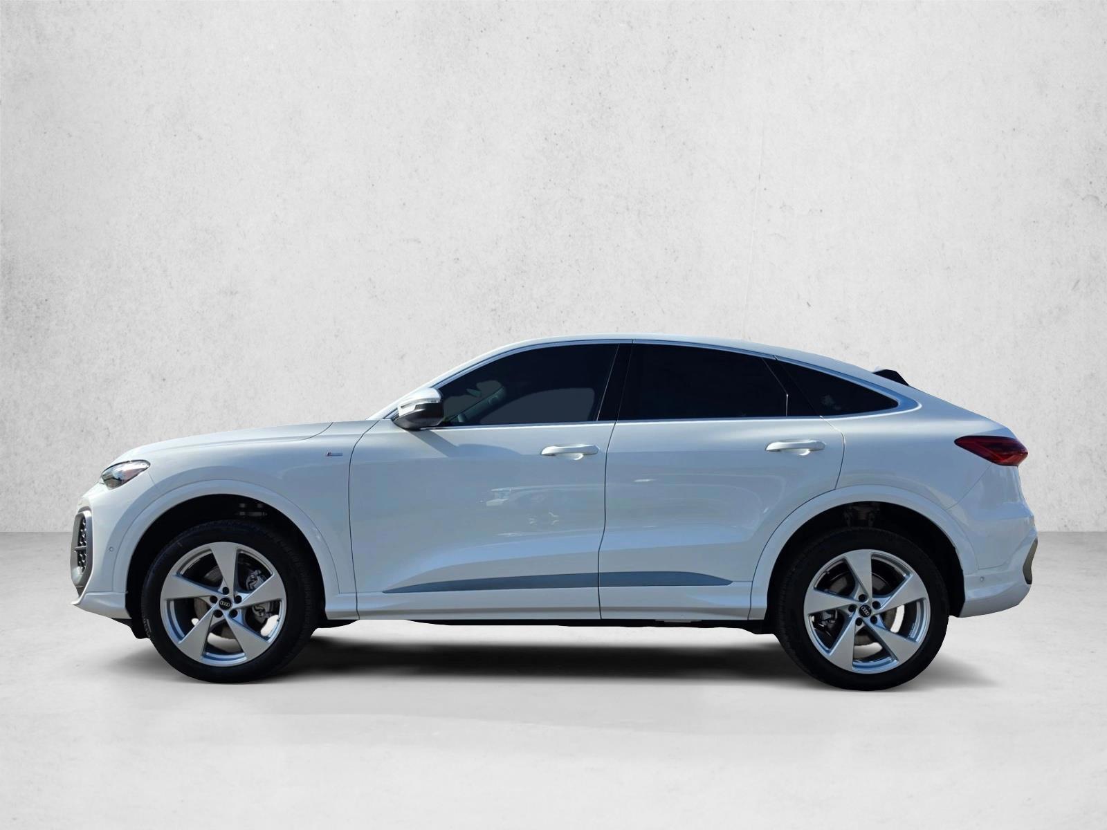 Thumbnail: 2026 Audi Q5 - 2