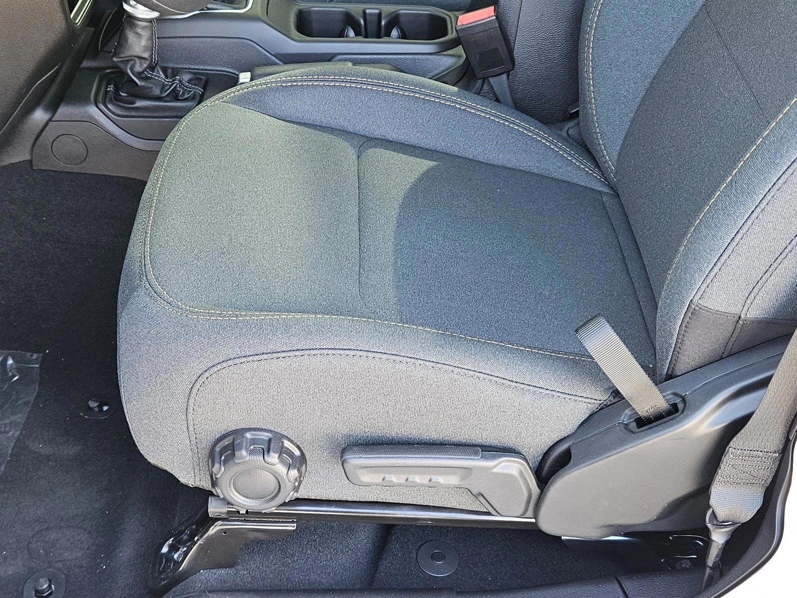 Thumbnail: 2026 Jeep Gladiator - 4