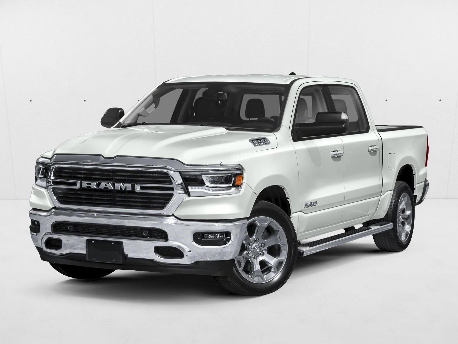 2021 RAM 1500 Big Horn/Lone Star 4x4 Crew Cab 5'7's photo