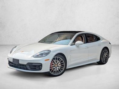 2022 Porsche Panamera