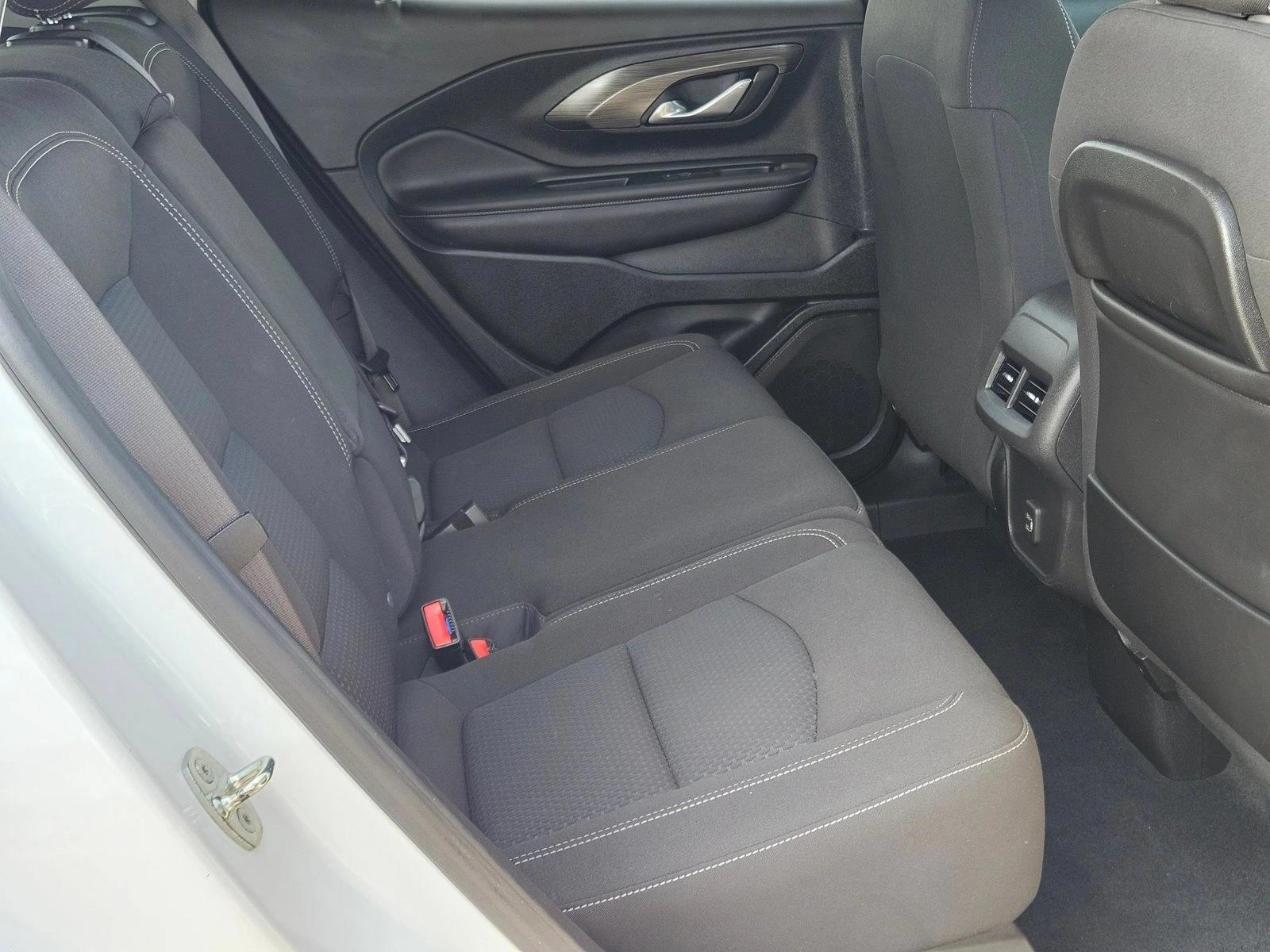 2022 GMC Terrain SLE - Photo 19