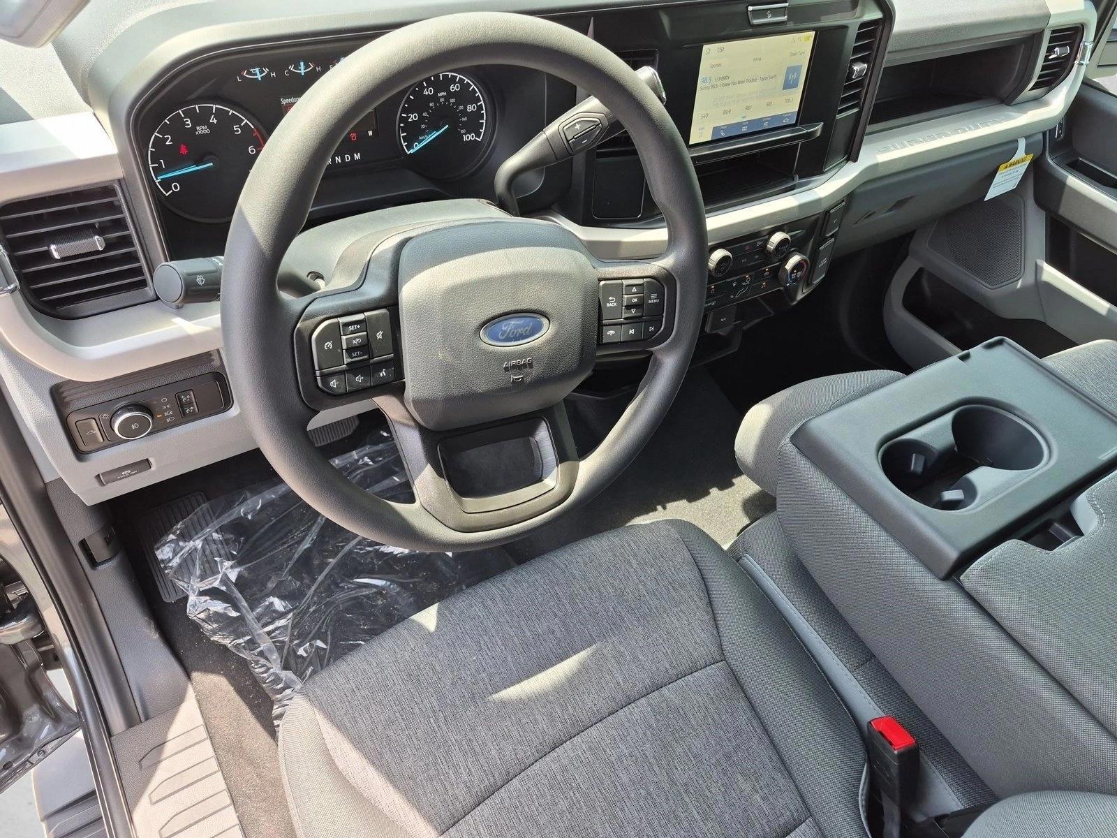 Thumbnail: 2026 Ford Econoline - 3