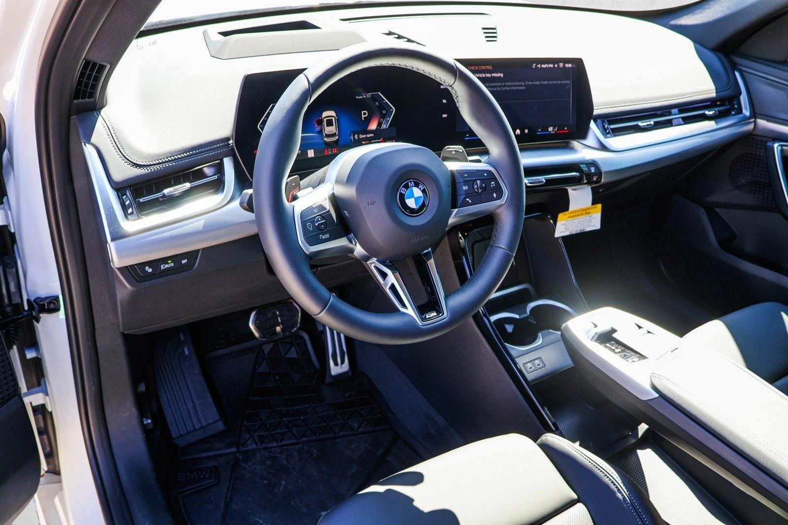Thumbnail: 2026 BMW X1 - 3