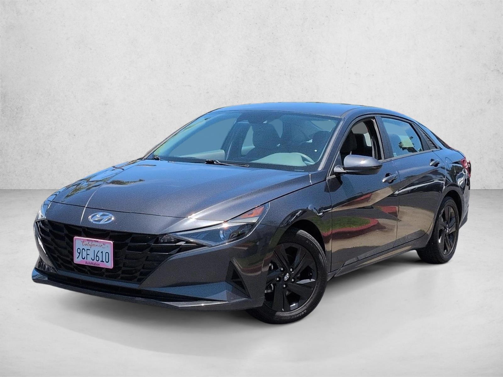 Thumbnail: 2021 Hyundai Elantra - 1