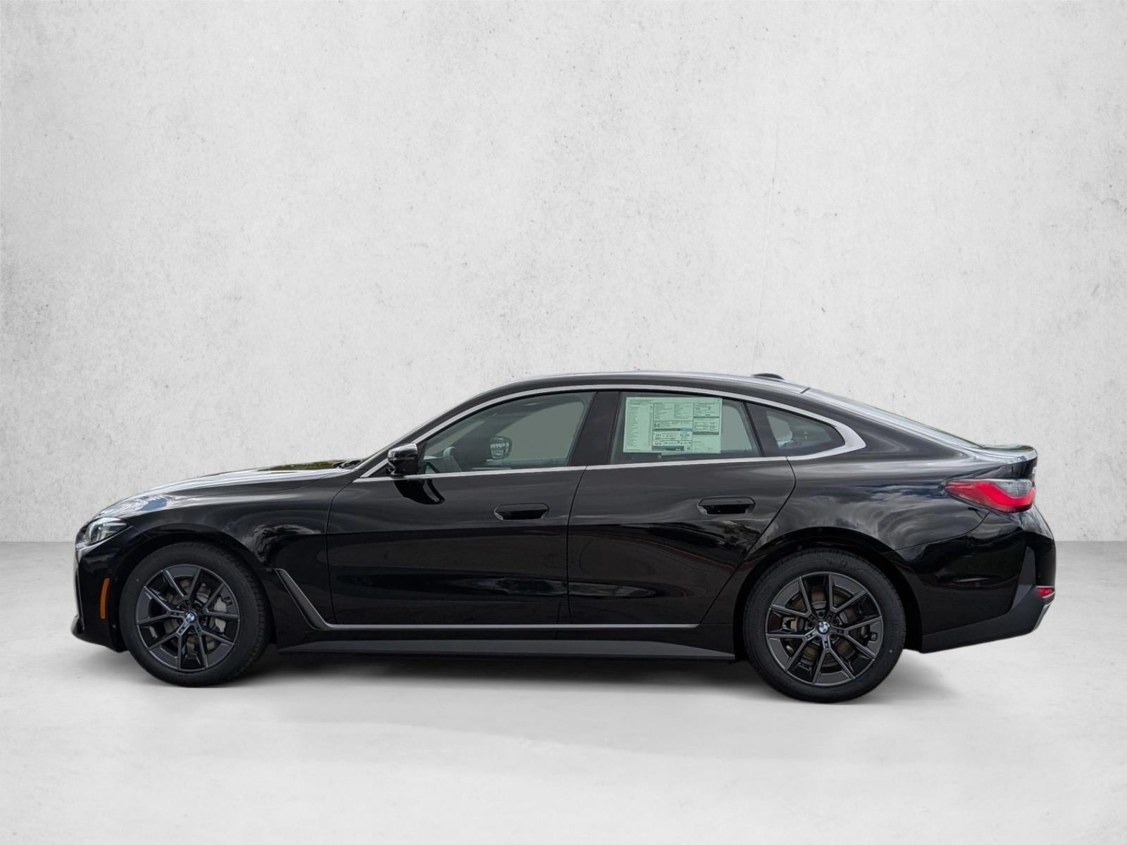 Thumbnail: 2026 BMW i4 - 2