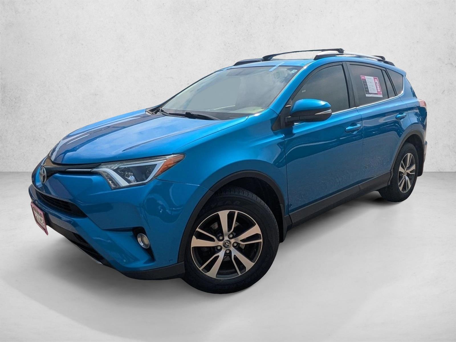 Thumbnail: 2016 Toyota RAV4 - 1