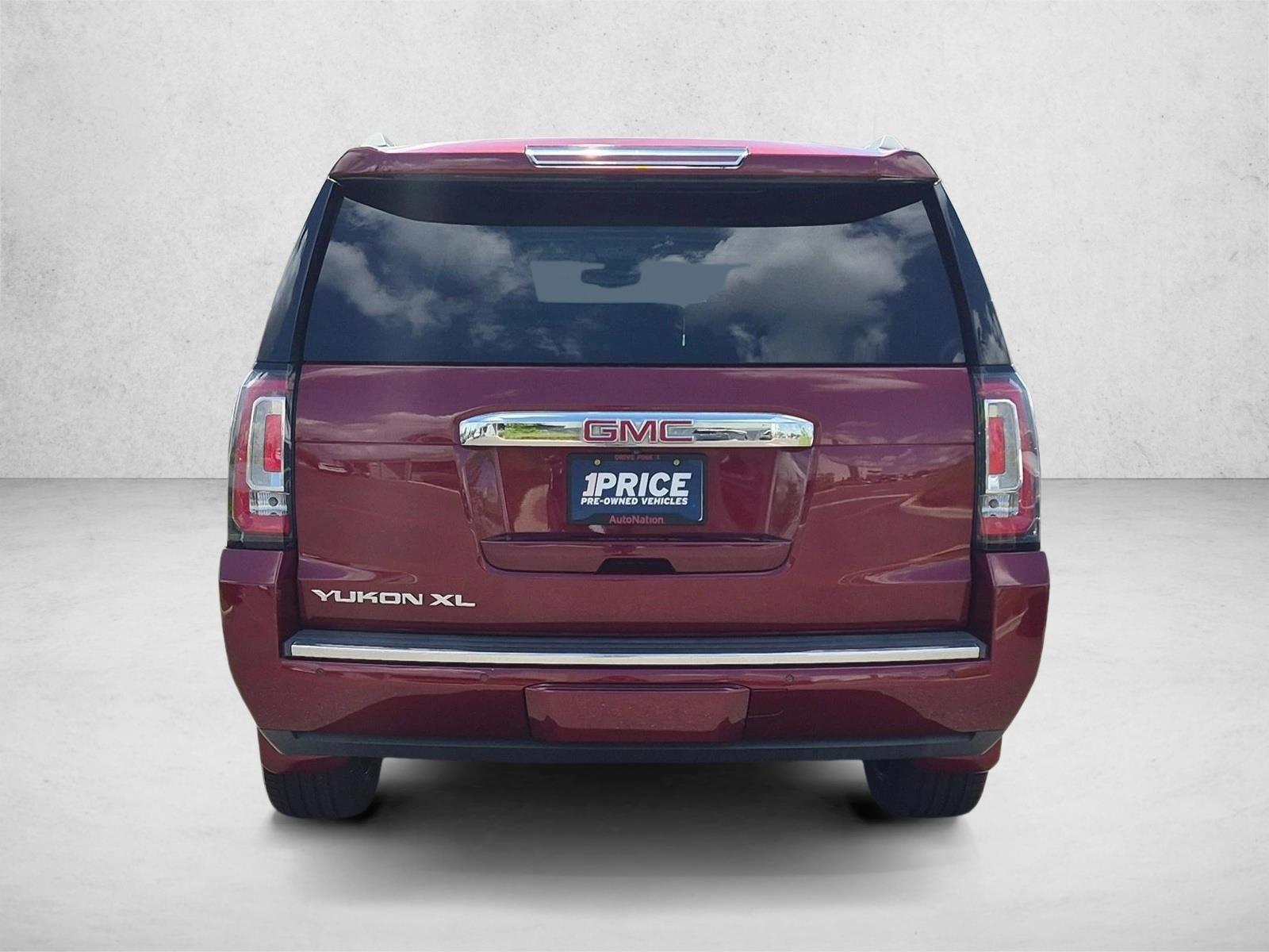 2019 GMC Yukon XL Denali - Photo 7