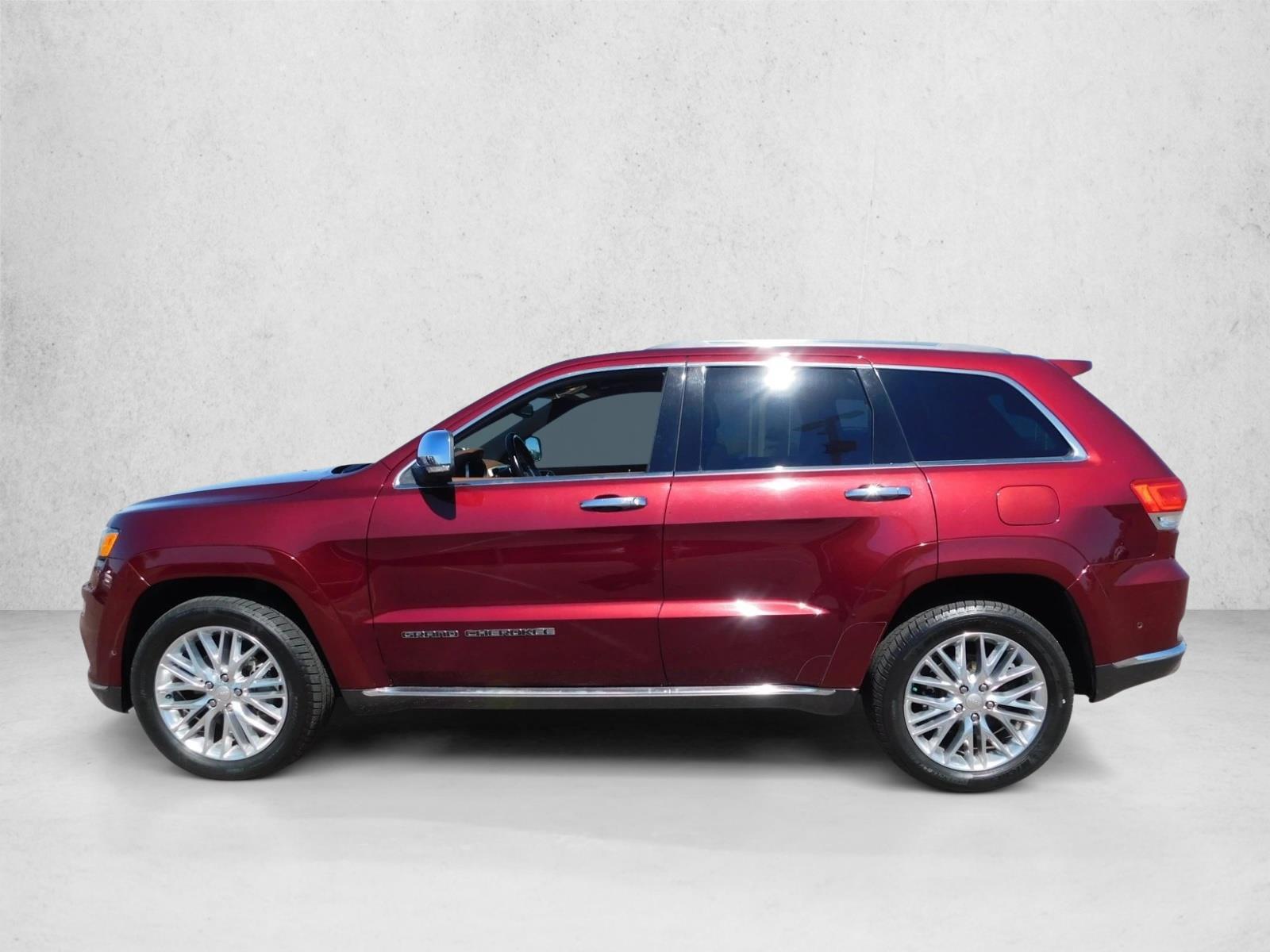 Thumbnail: 2018 Jeep Grand Cherokee - 3