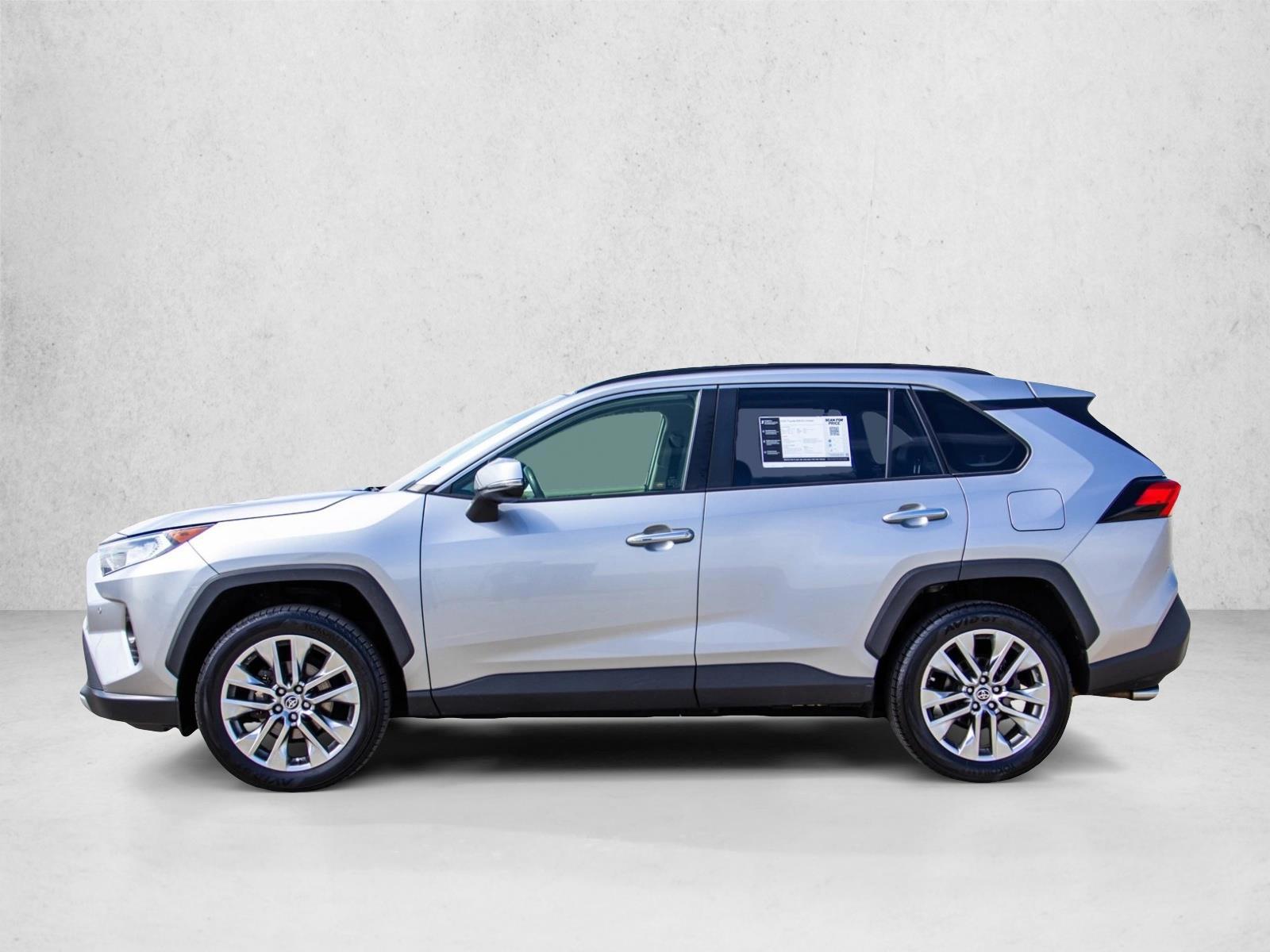 Thumbnail: 2020 Toyota RAV4 - 2