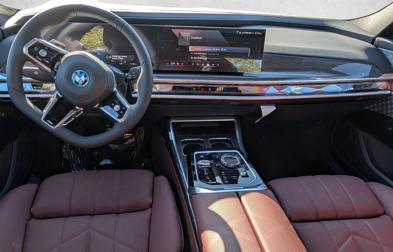 Thumbnail: 2026 BMW i7 - 3