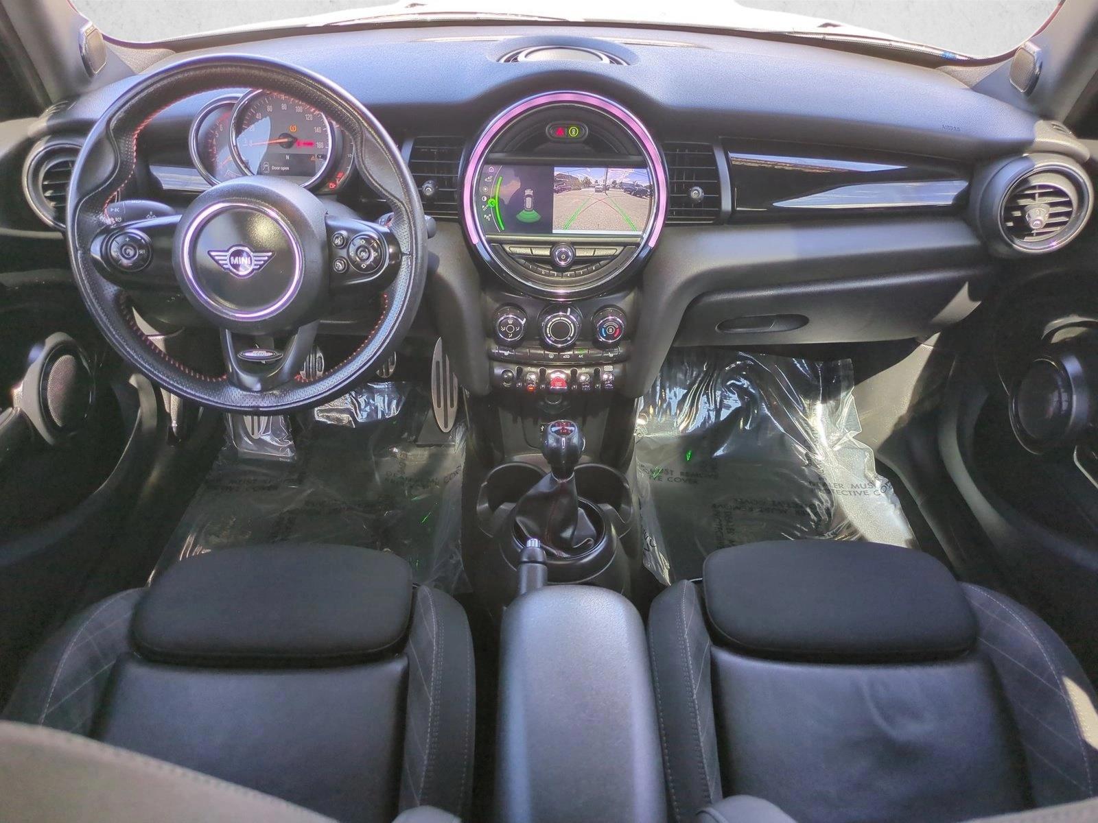 Thumbnail: 2019 MINI Cooper Hardtop - 3