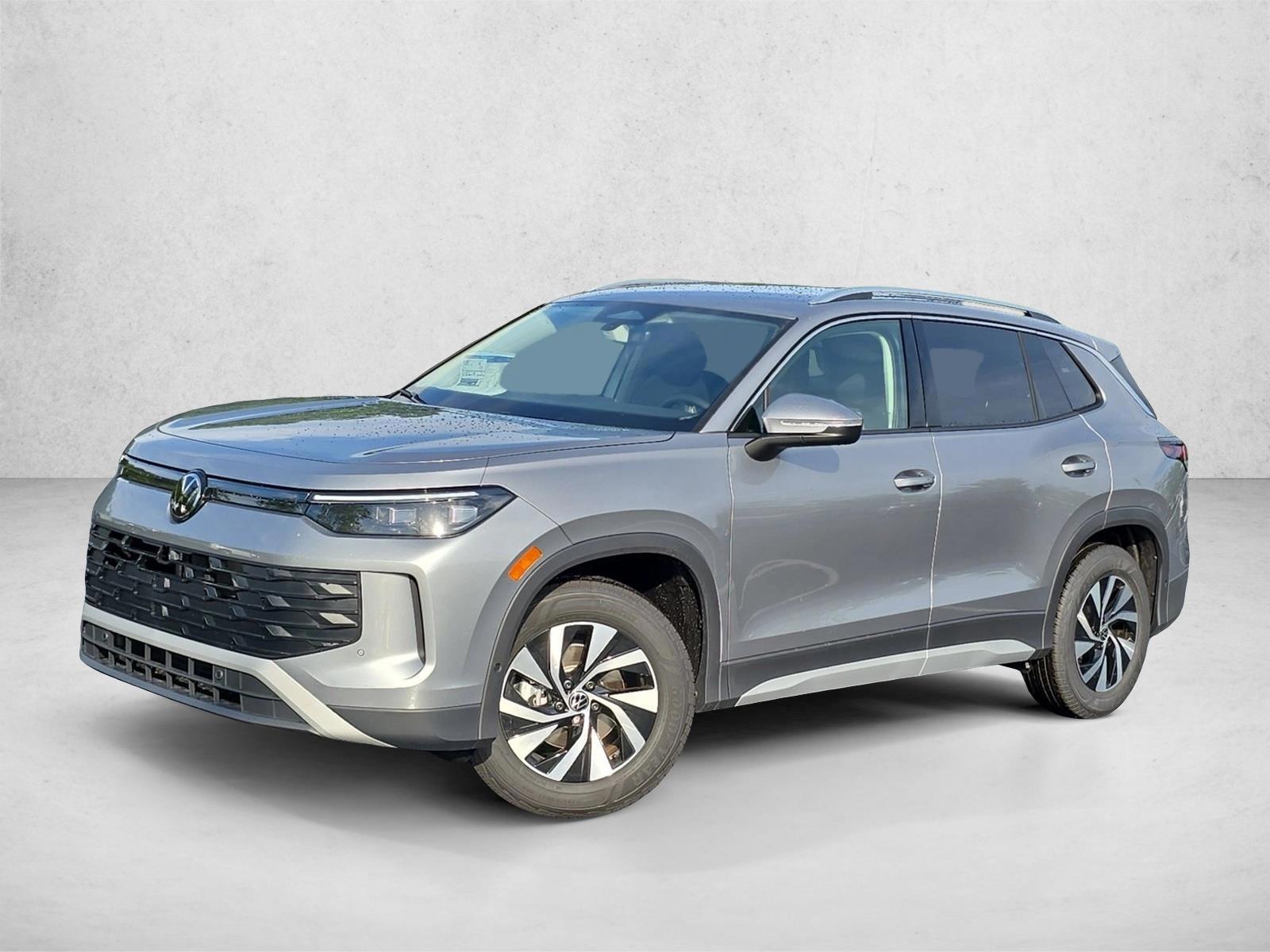 Thumbnail: 2026 Volkswagen Tiguan - 1