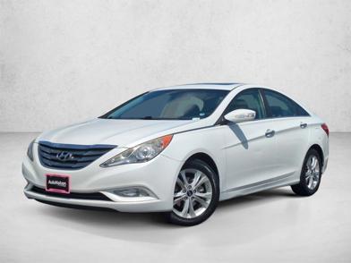 2011 Hyundai Sonata Limited -
                  Tustin, CA
