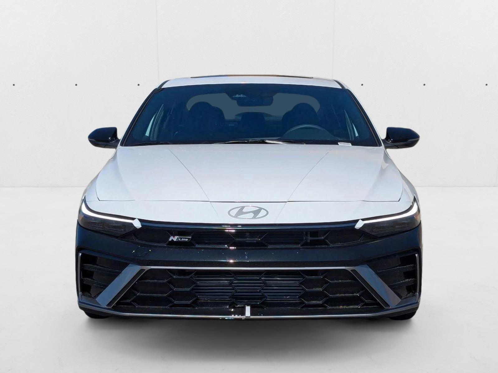 2025 Hyundai Elantra N Line - Photo 6