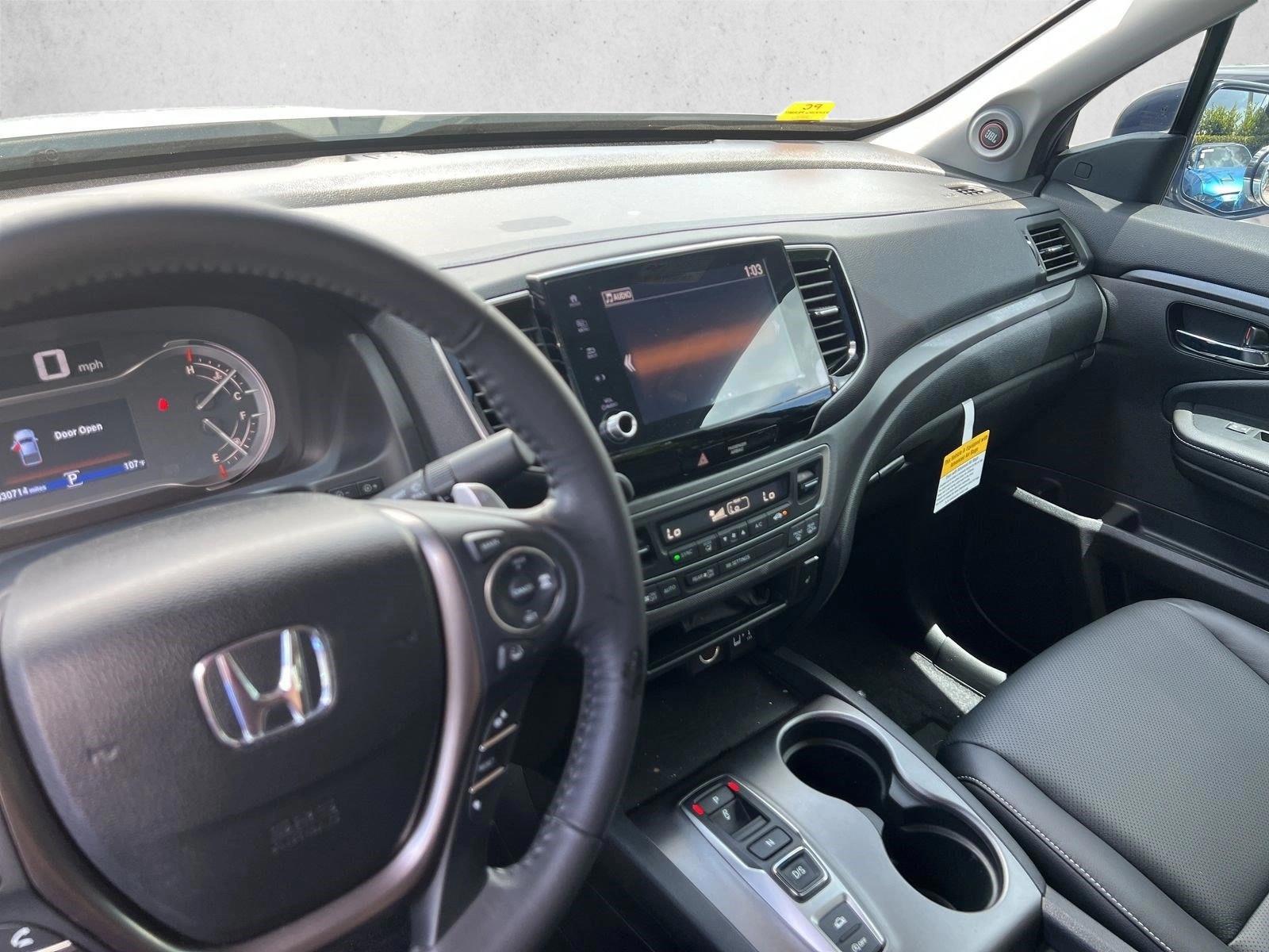 Thumbnail: 2023 Honda Ridgeline - 3