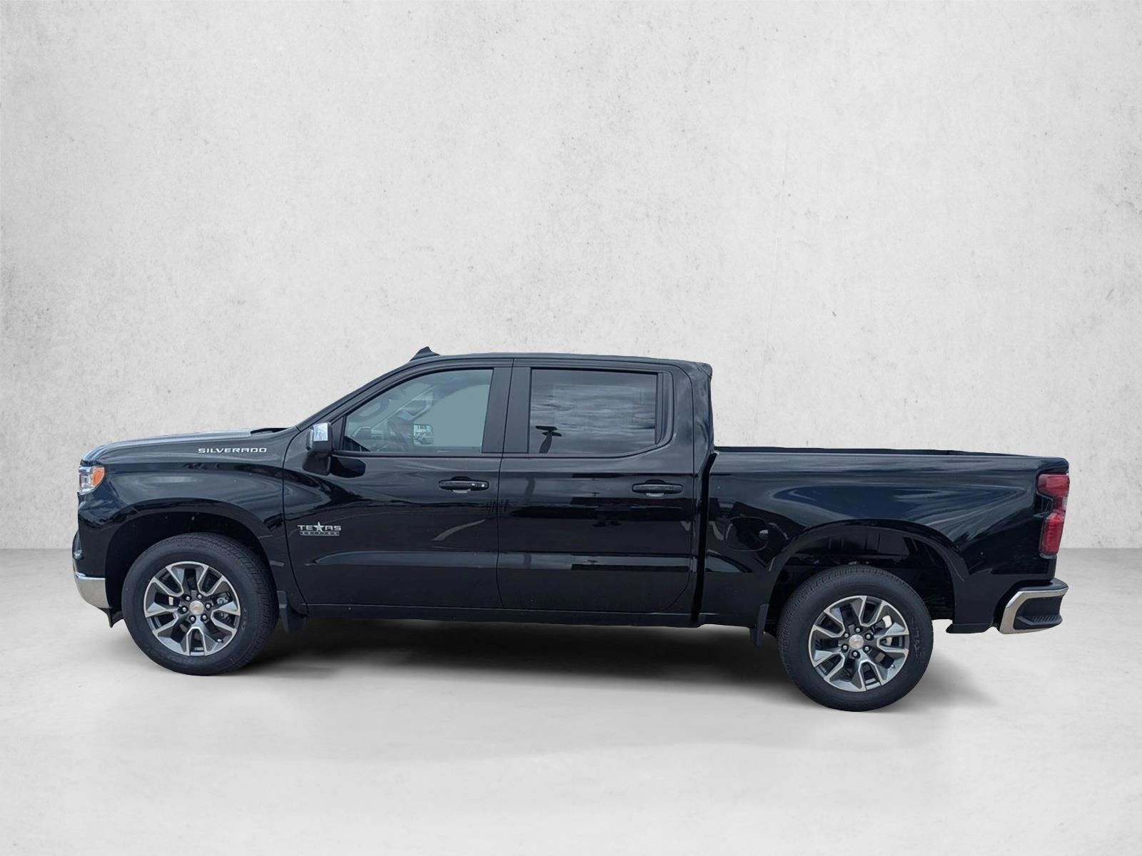 Thumbnail: 2026 Chevrolet Silverado 1500 - 2