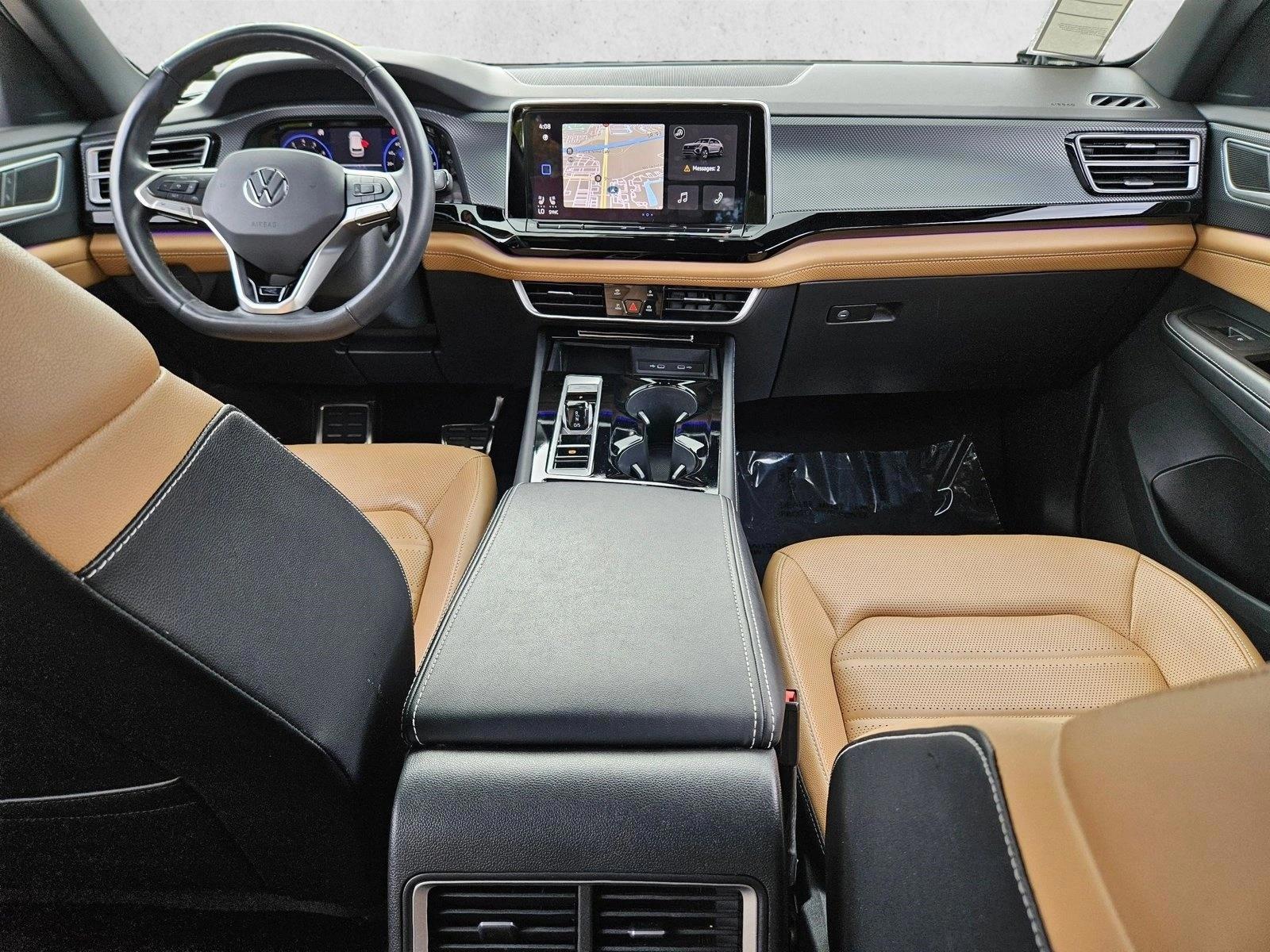 Thumbnail: 2024 Volkswagen Atlas - 3