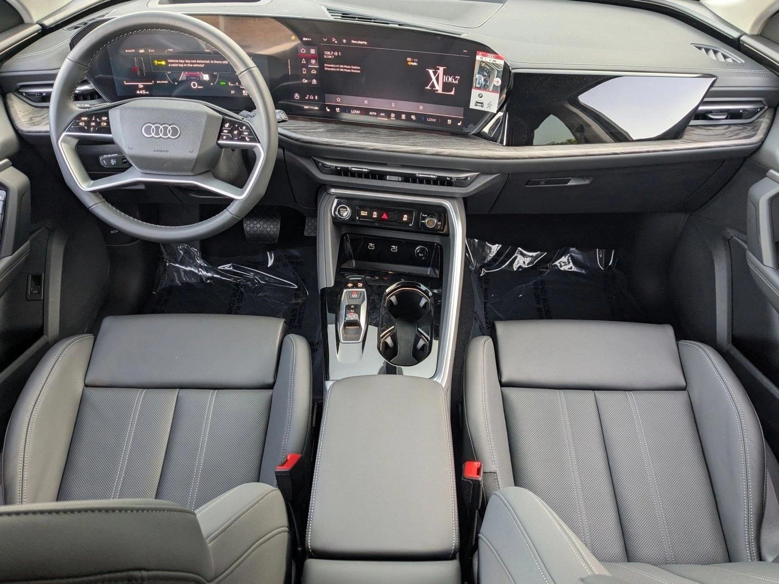 Thumbnail: 2025 Audi Q5 - 4