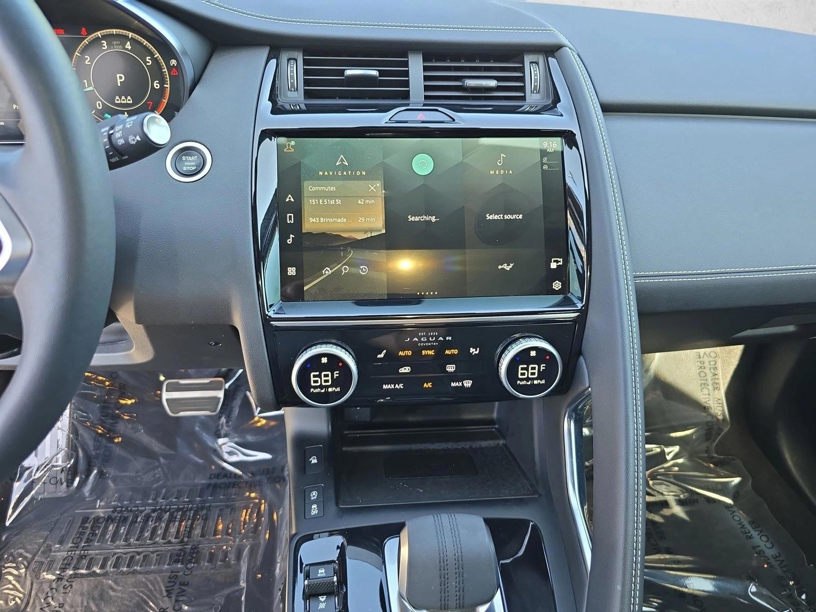 2024 Jaguar E-Pace R-DYNAMIC SE - Photo 21