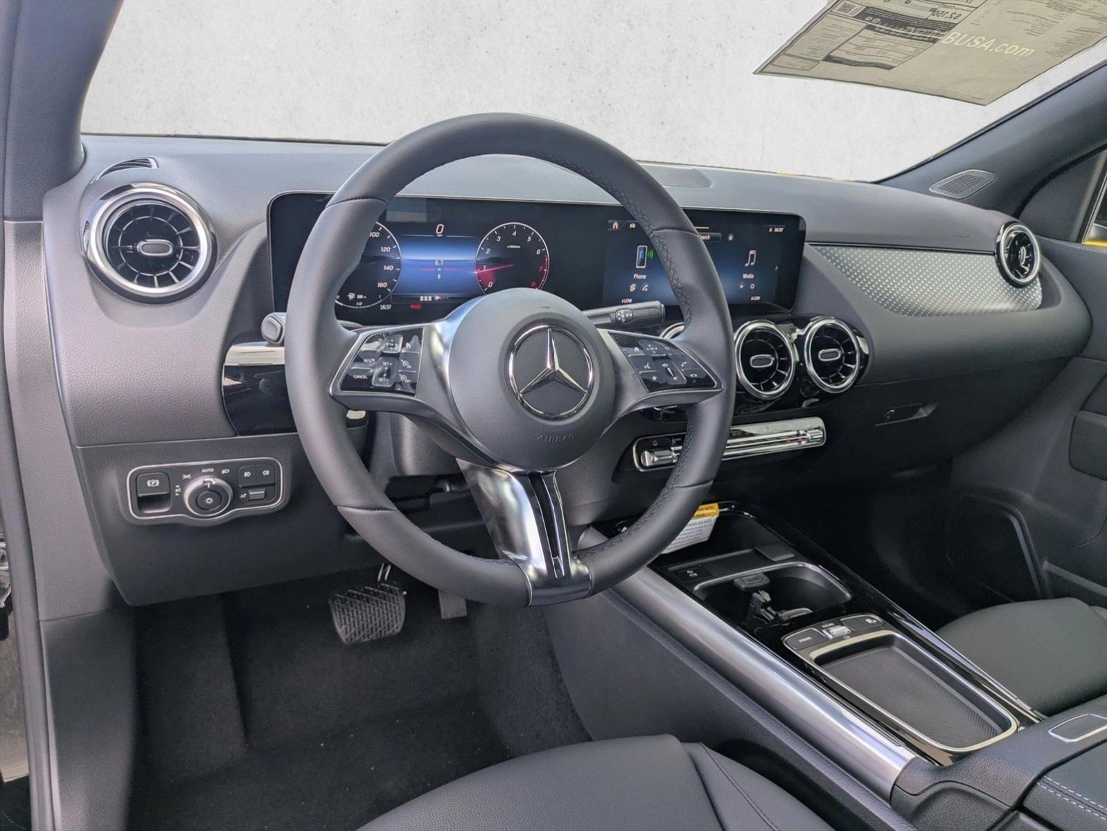 Thumbnail: 2026 Mercedes-Benz GLA - 3