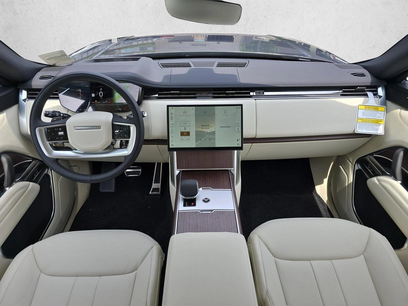 Thumbnail: 2026 Land Rover Range Rover - 3