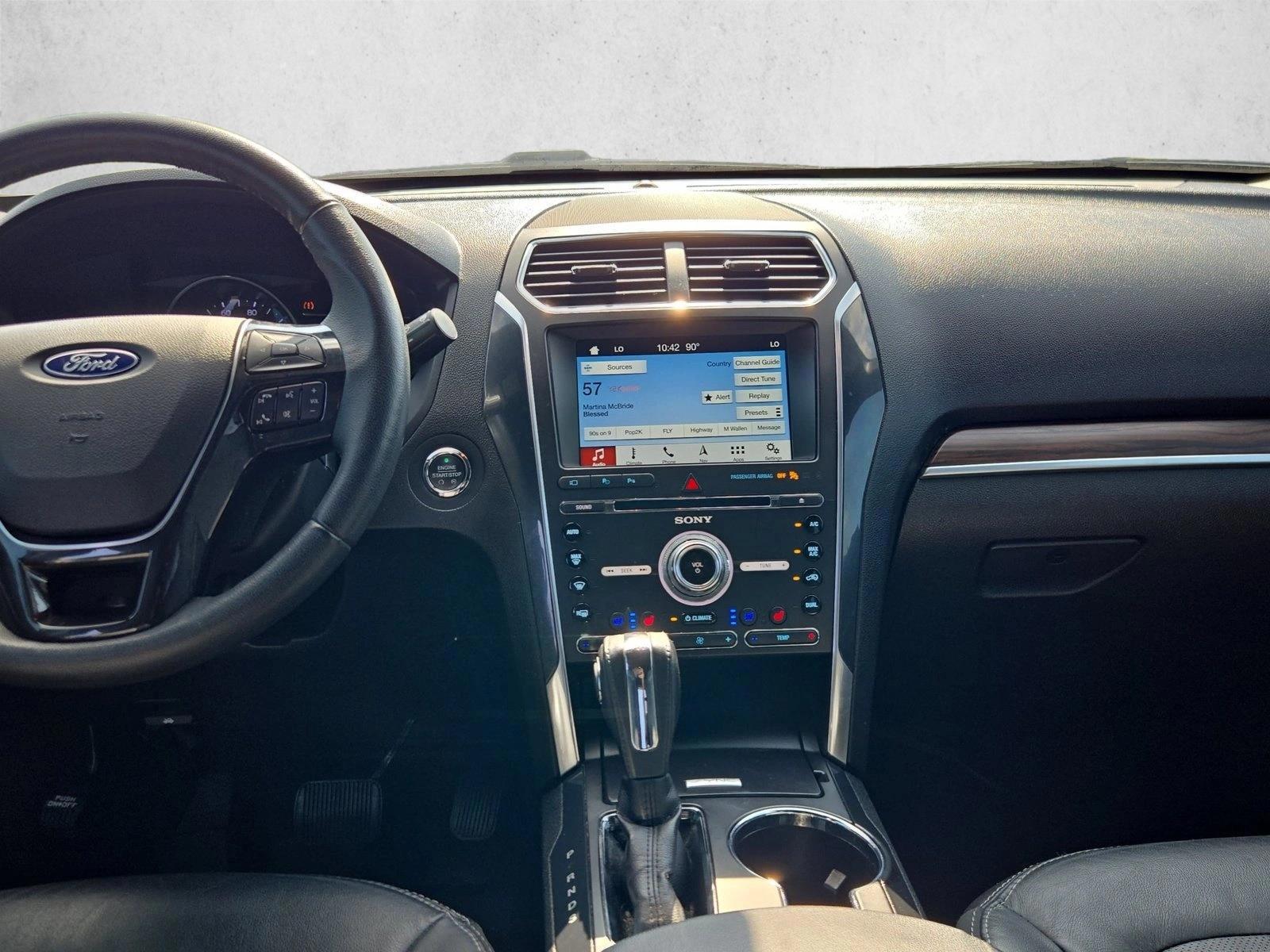 Thumbnail: 2018 Ford Explorer - 3